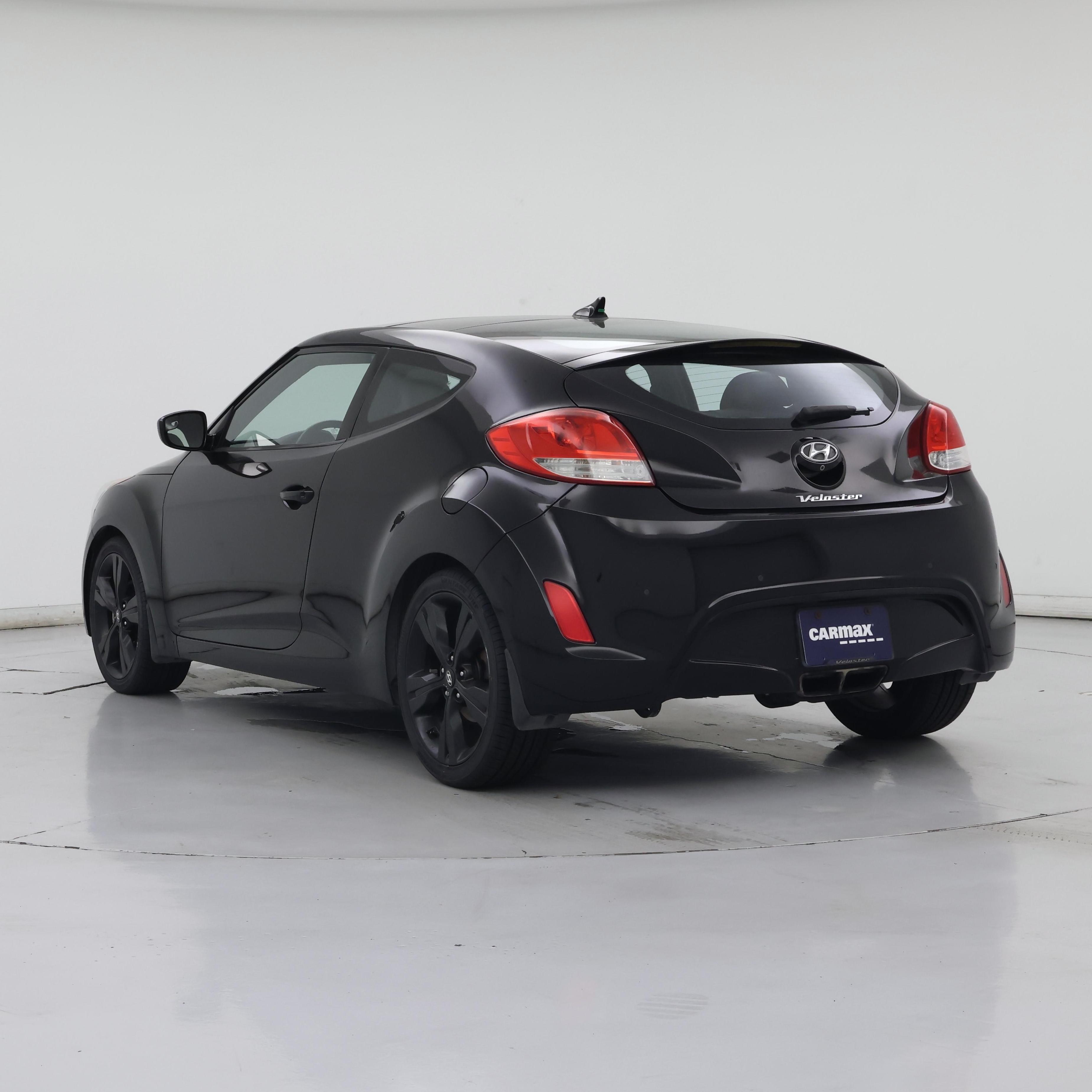 Thumbnail: 2016 Hyundai Veloster - 2