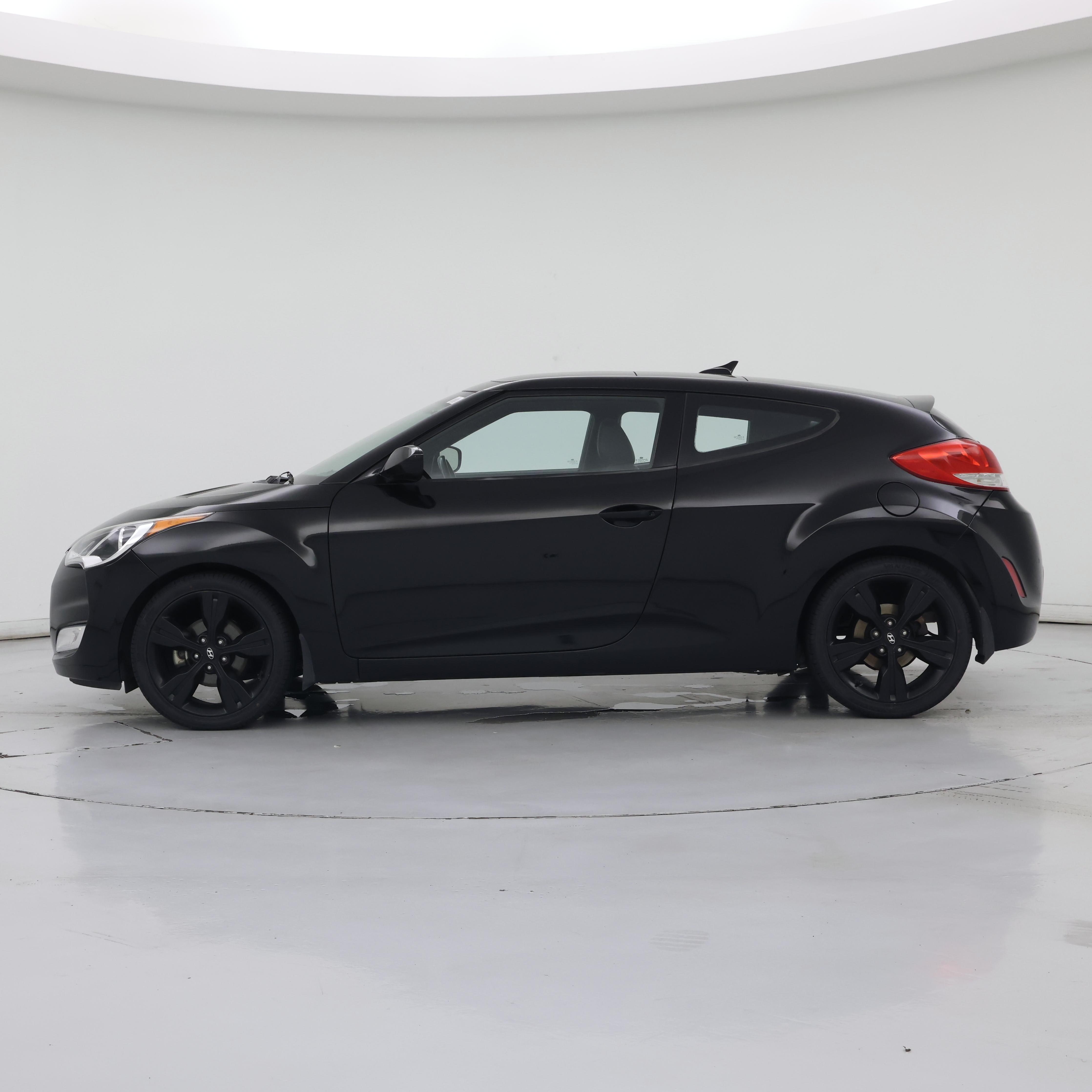 Thumbnail: 2016 Hyundai Veloster - 3