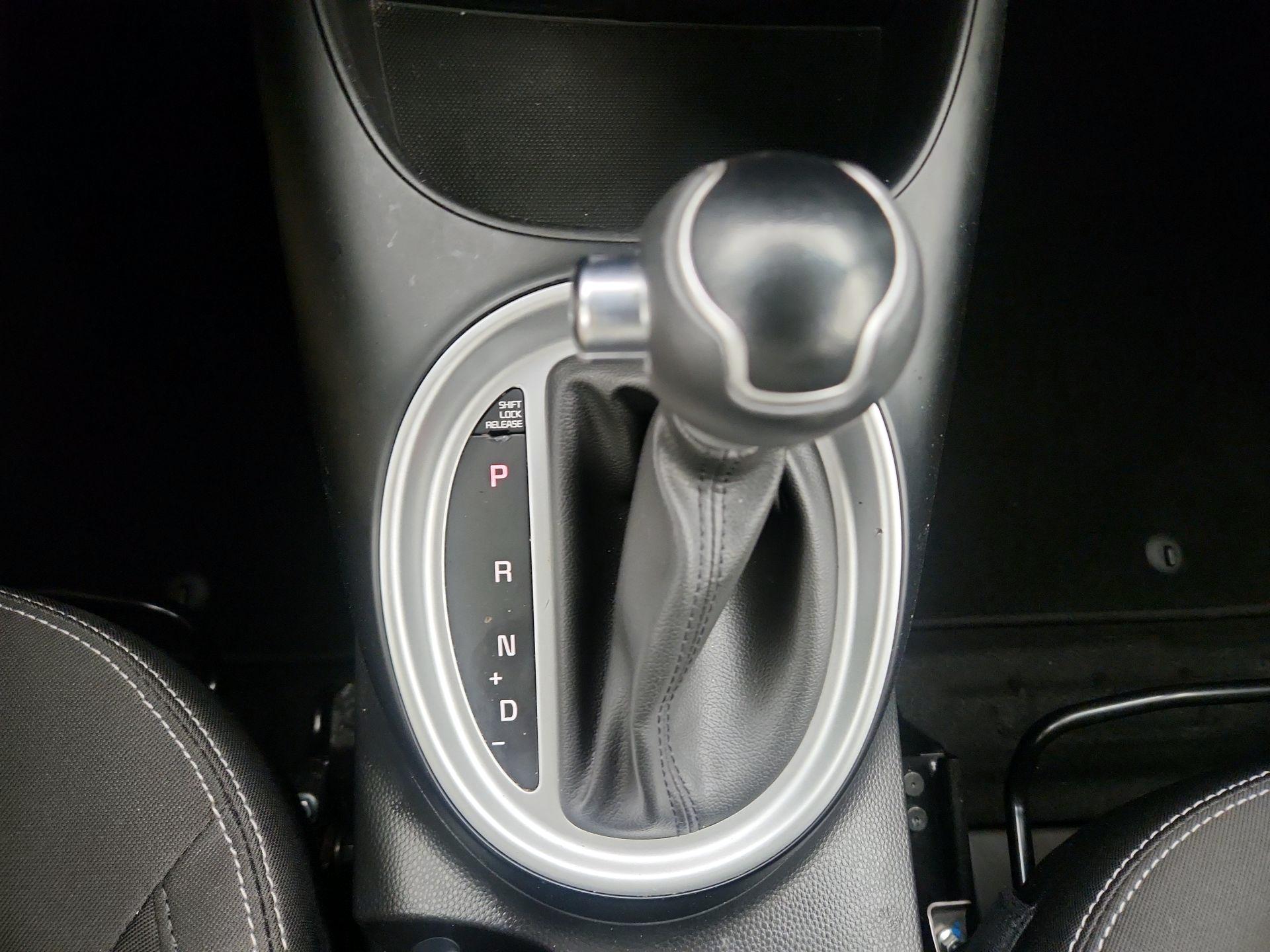 Thumbnail: 2016 Kia Soul - 16