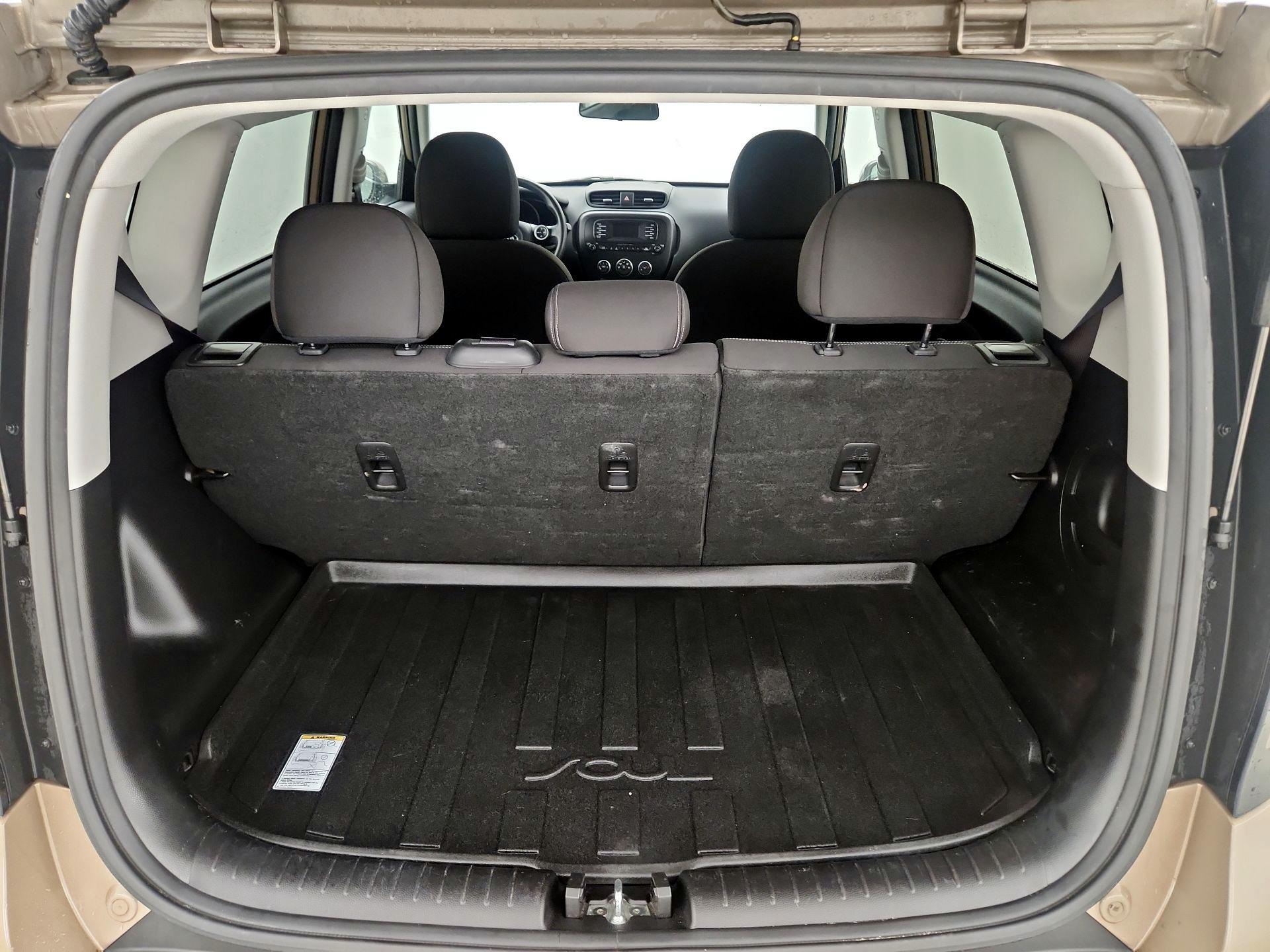 Thumbnail: 2016 Kia Soul - 19