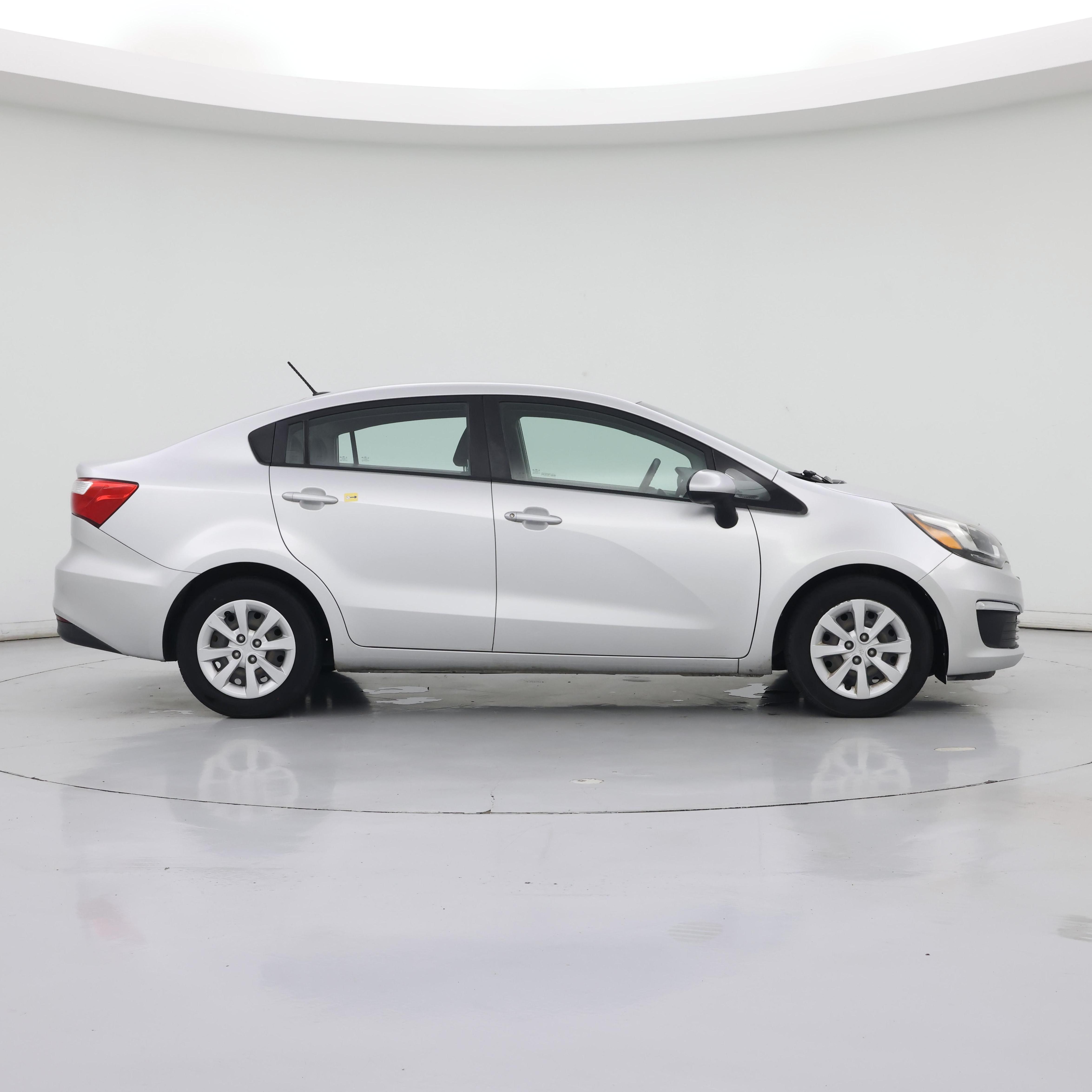 Thumbnail: 2016 Kia Rio - 7