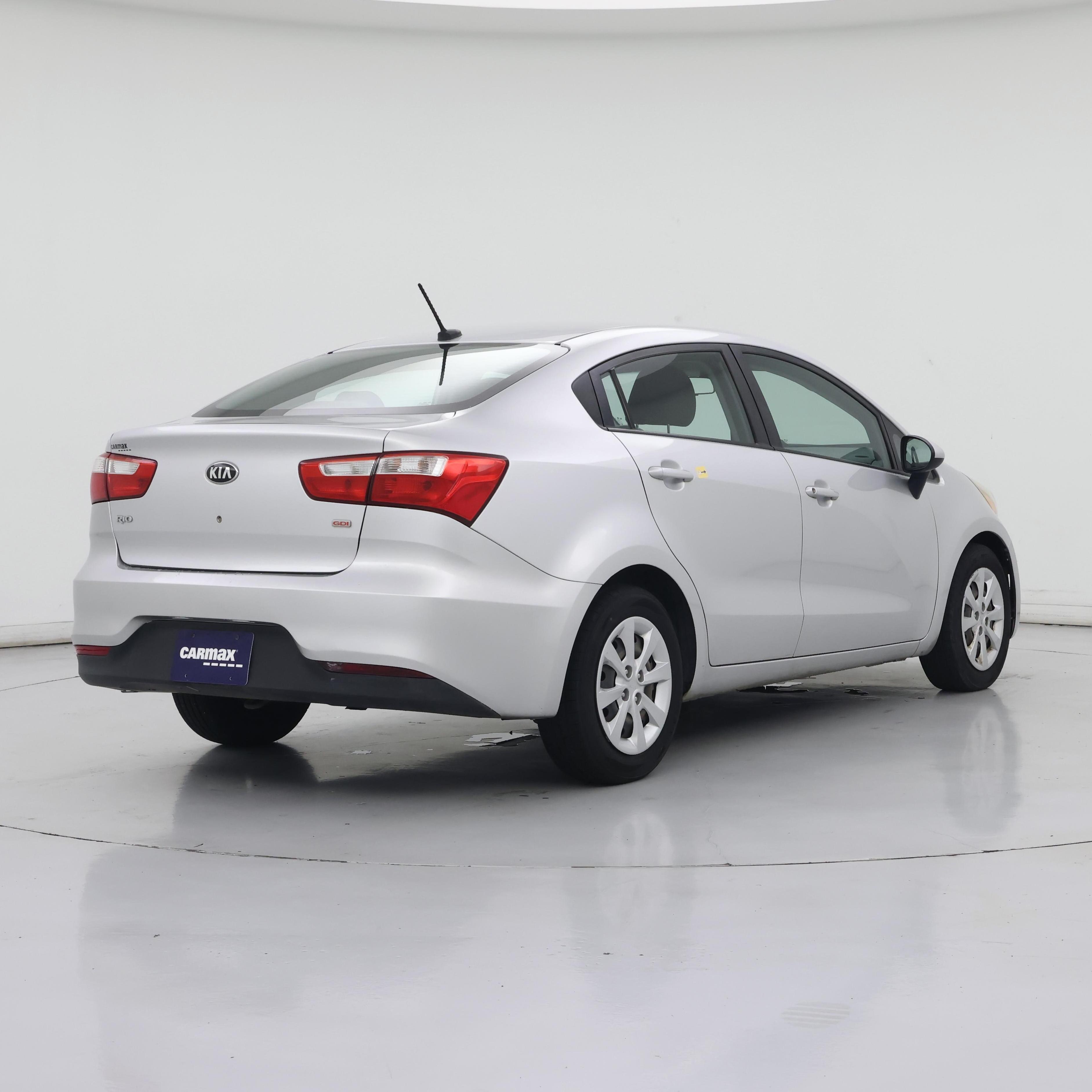 Thumbnail: 2016 Kia Rio - 8