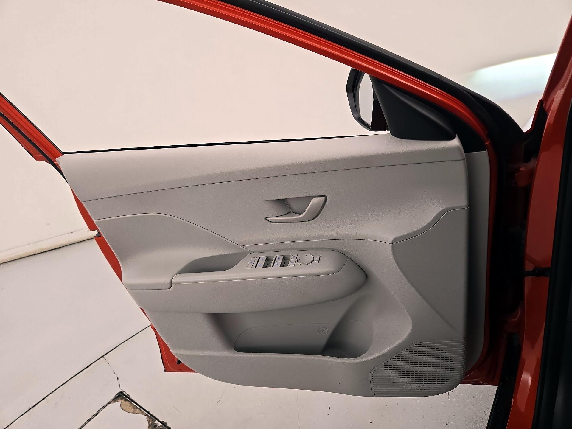 Thumbnail: 2025 Hyundai Kona - 12