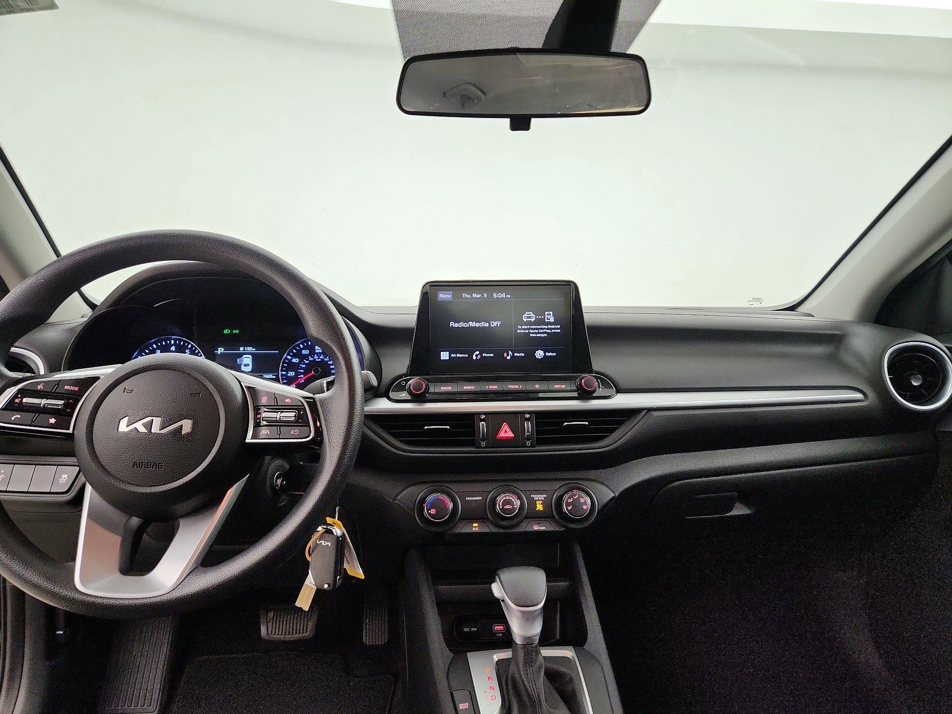 Thumbnail: 2024 Kia Forte - 8