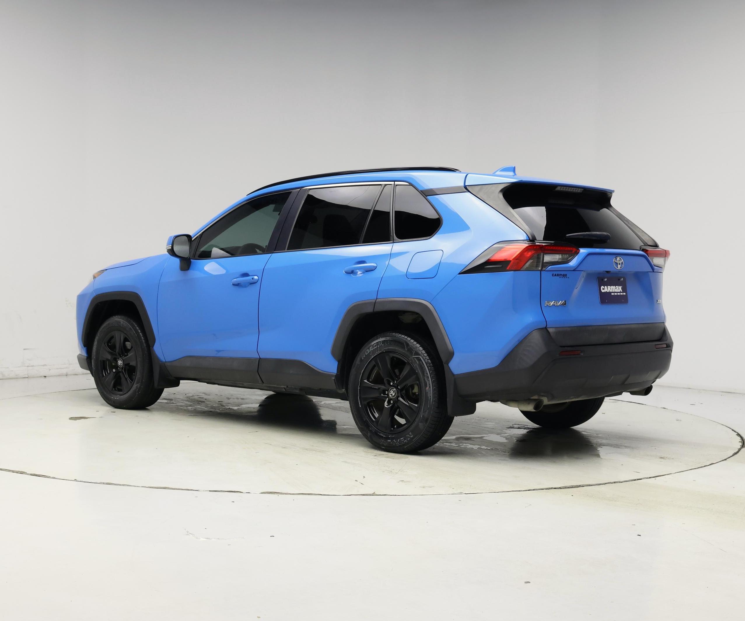 Thumbnail: 2020 Toyota RAV4 - 2