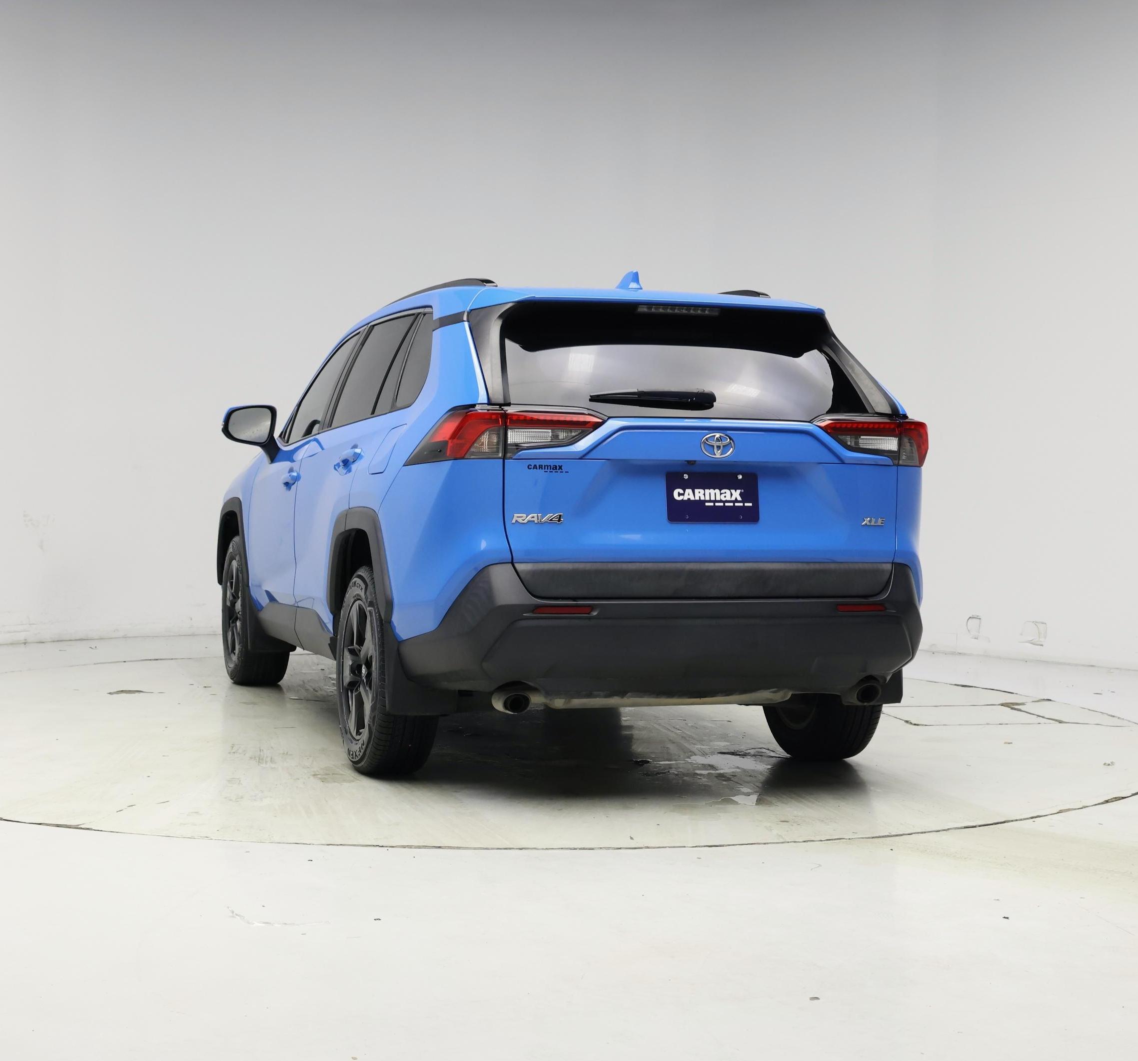 Thumbnail: 2020 Toyota RAV4 - 6