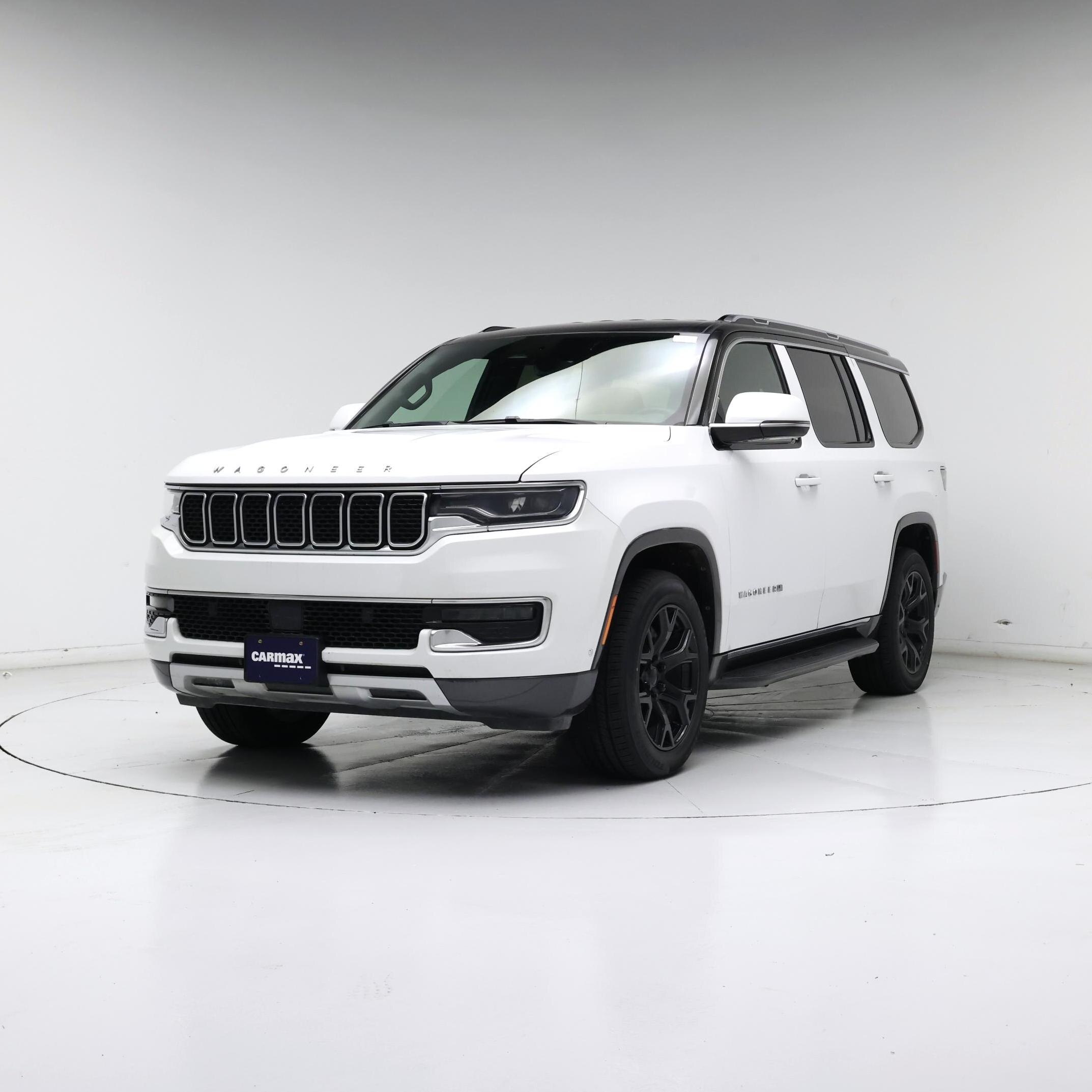 Thumbnail: 2022 Jeep Wagoneer - 4