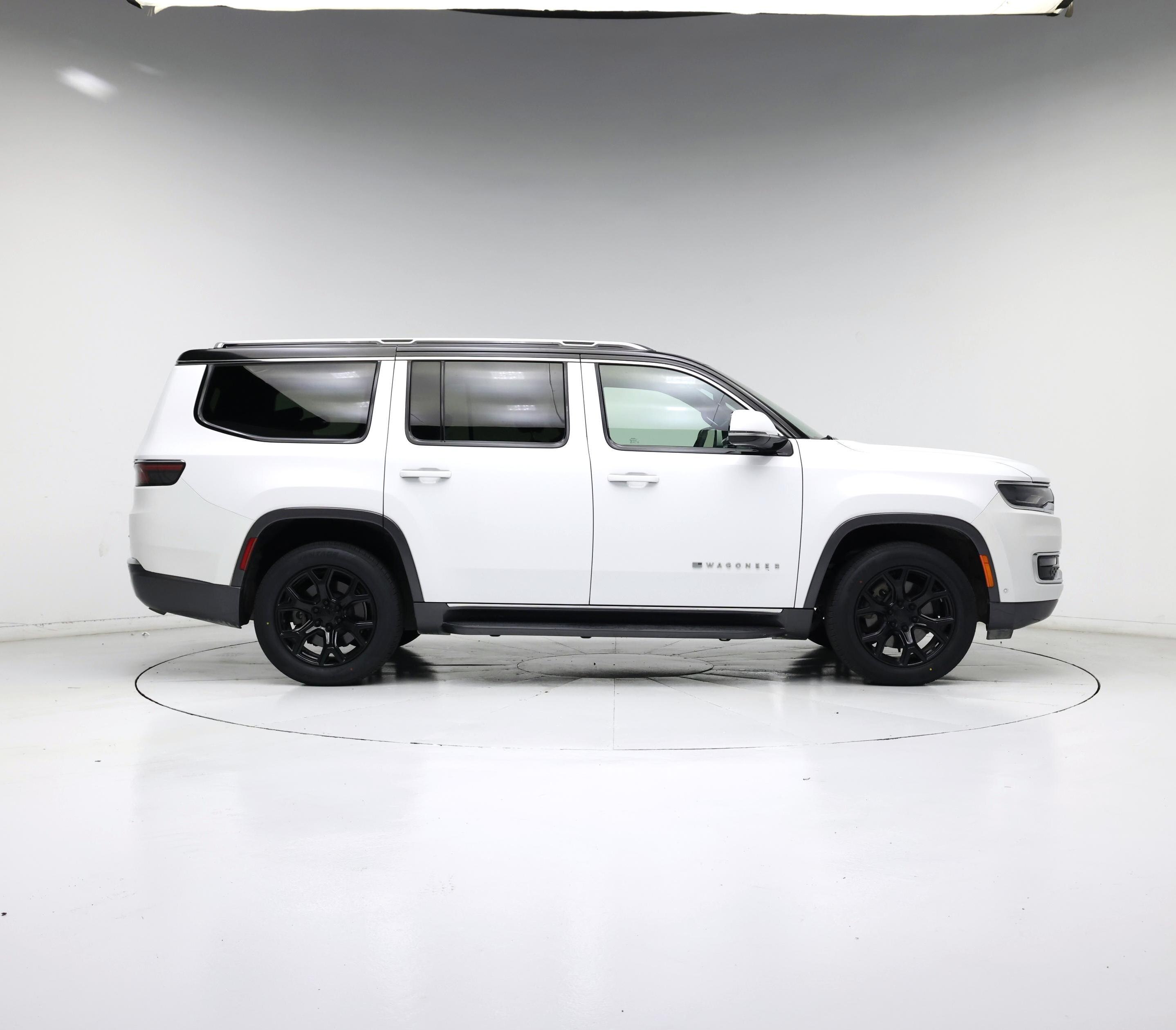 Thumbnail: 2022 Jeep Wagoneer - 7