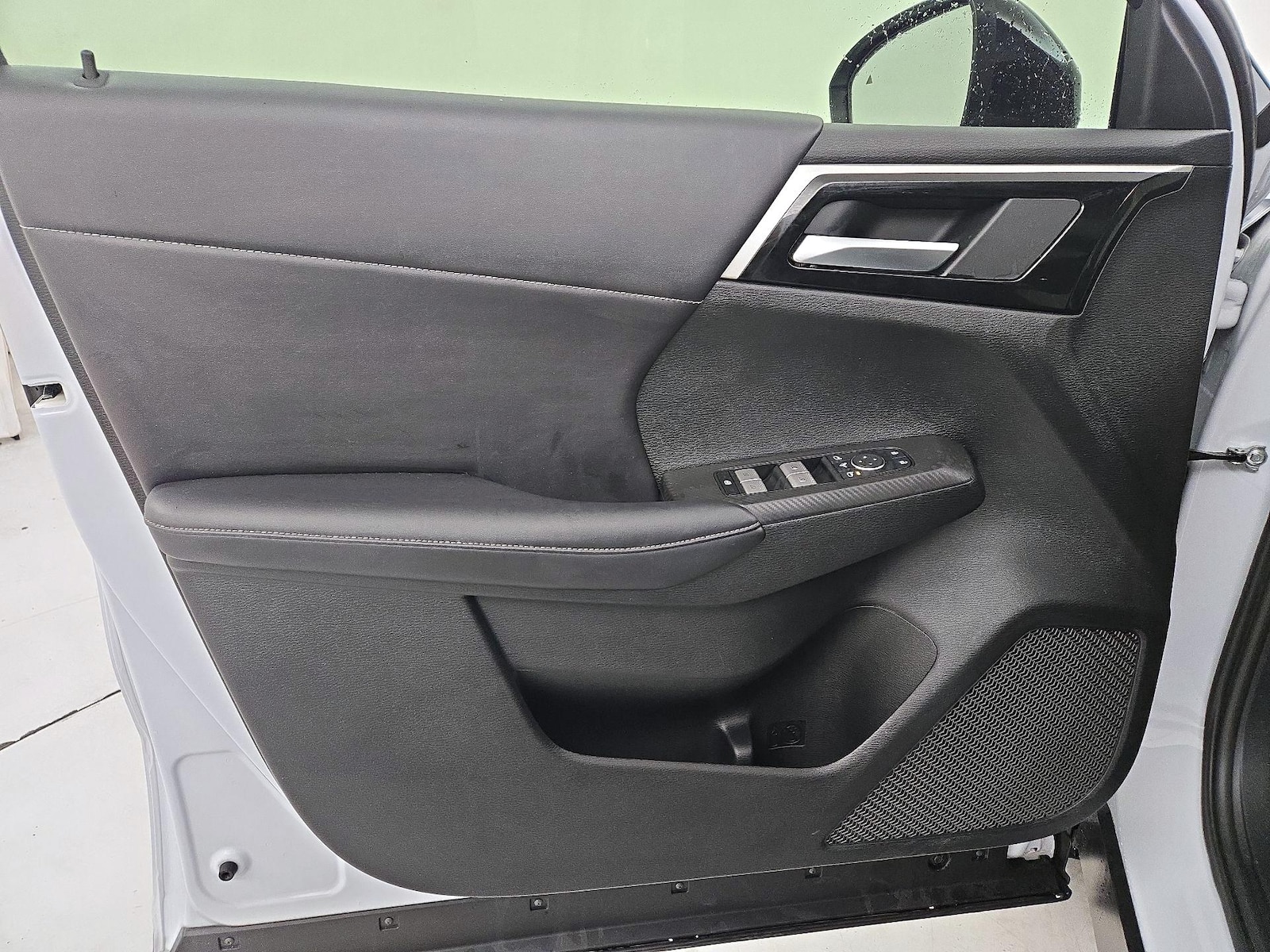 2024 Mitsubishi Outlander SE Black Edition - Photo 13