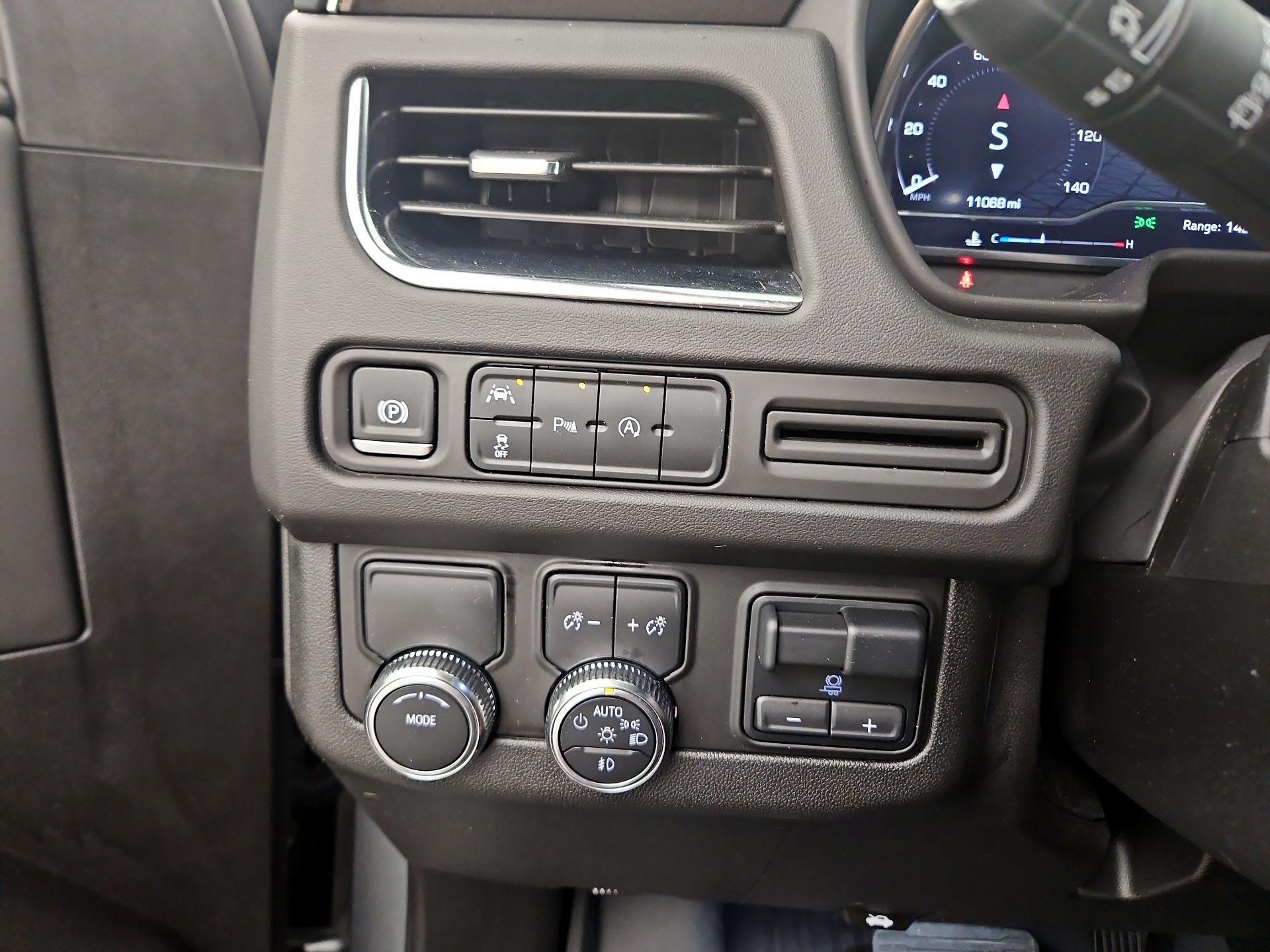 Thumbnail: 2024 GMC Yukon - 13