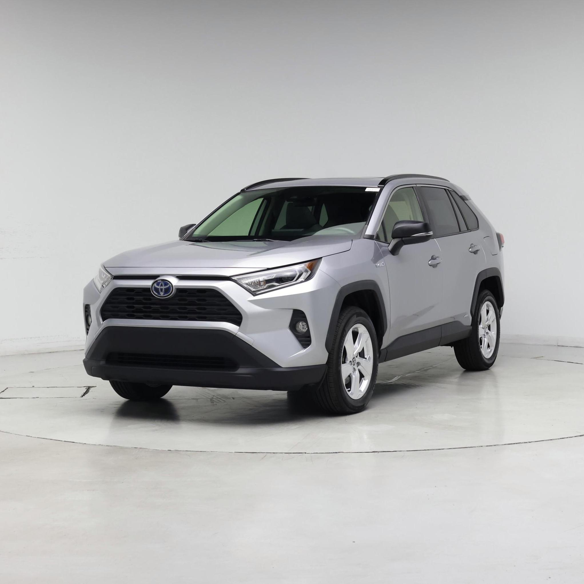 Thumbnail: 2021 Toyota RAV4 - 4