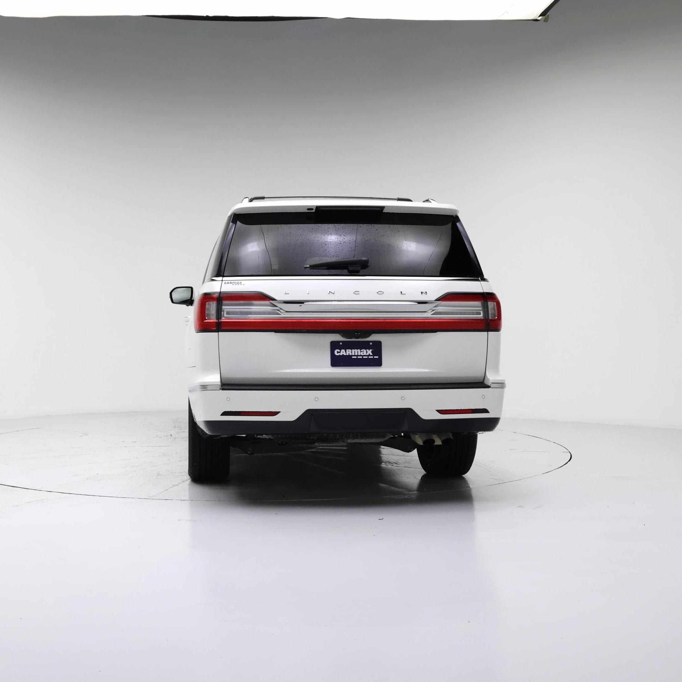 Thumbnail: 2021 Lincoln Navigator L - 6