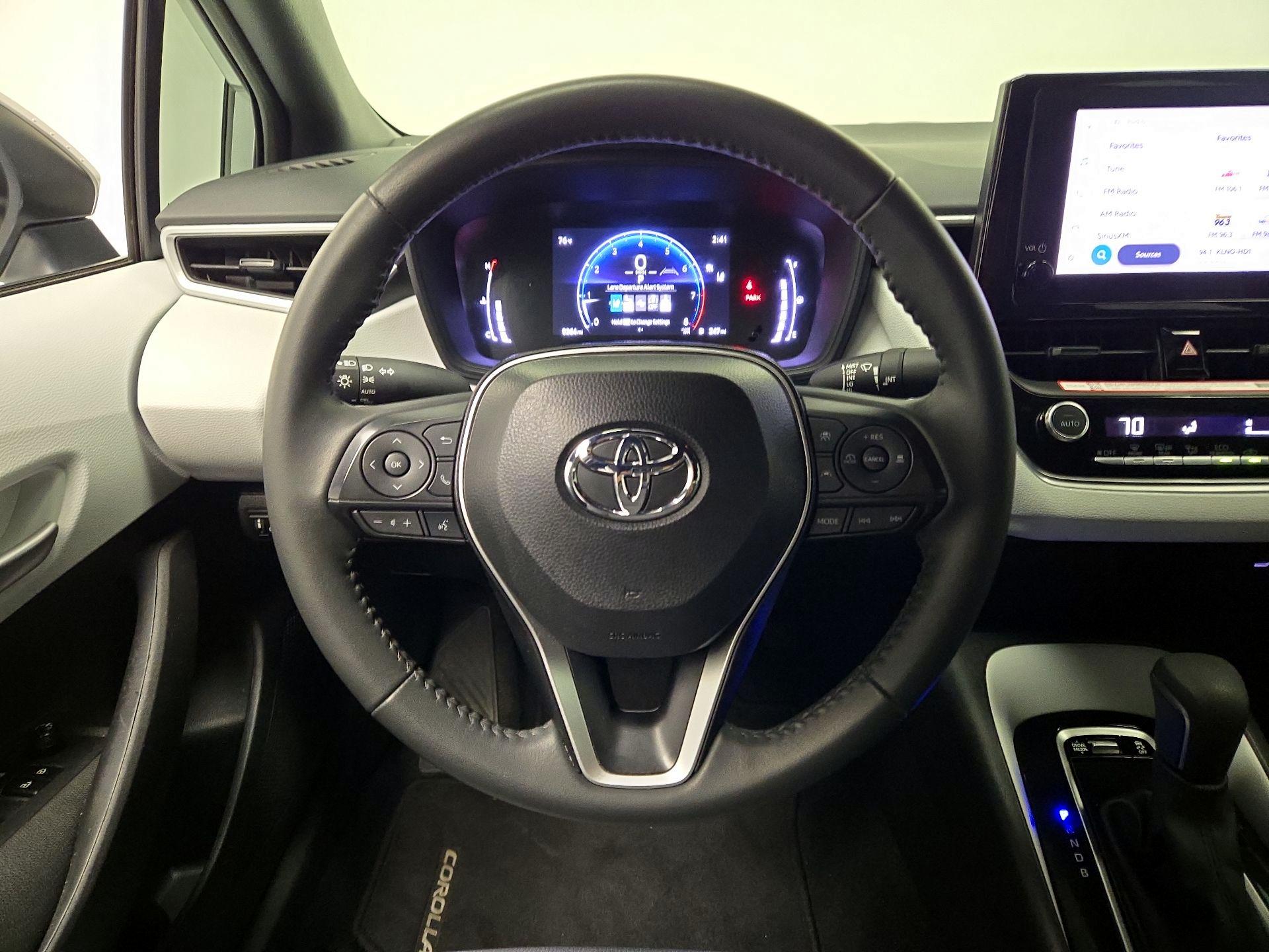 Thumbnail: 2026 Toyota Corolla - 10