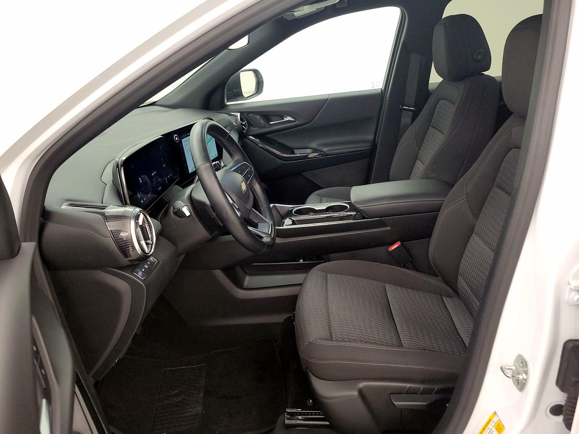 Thumbnail: 2025 Chevrolet Equinox - 11