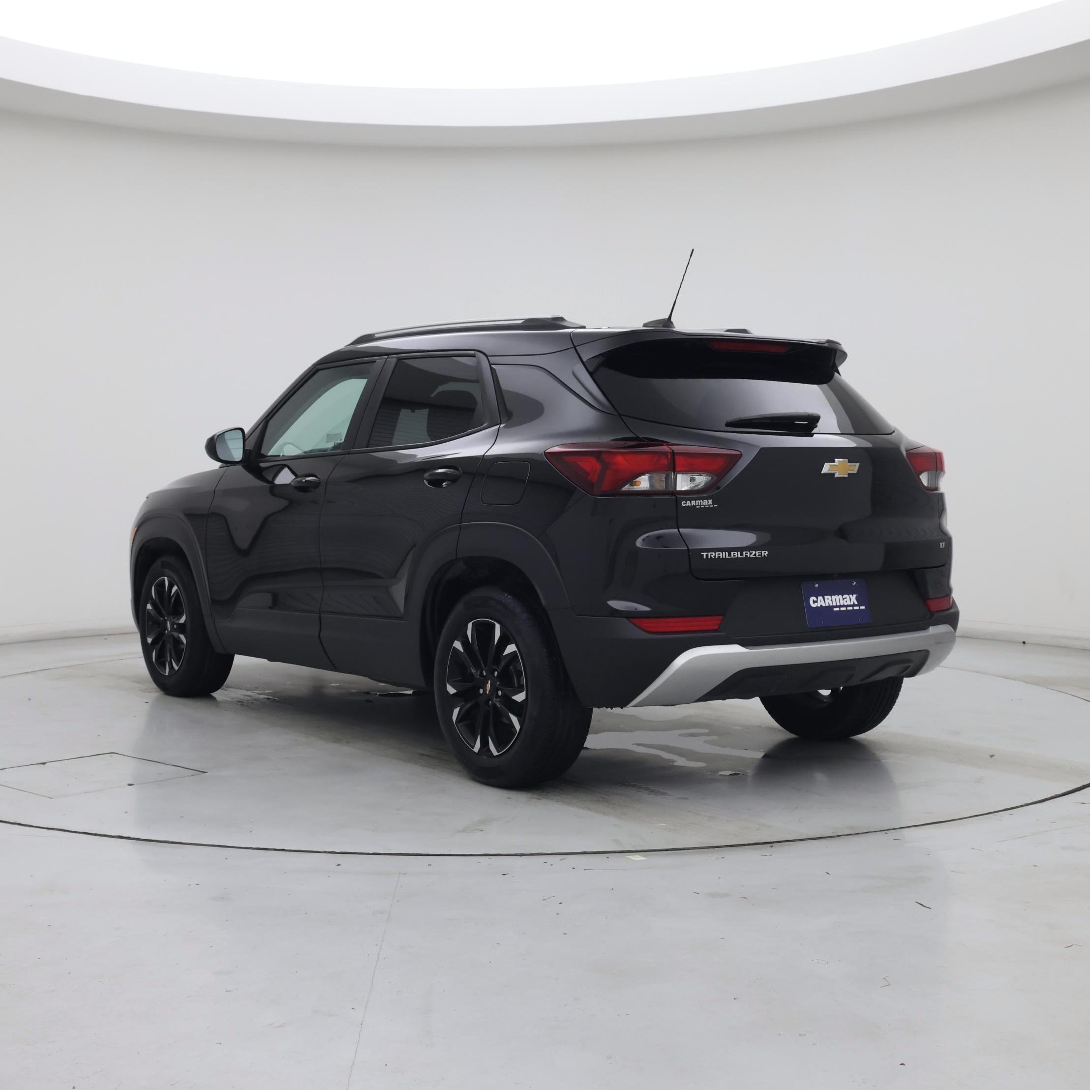 Thumbnail: 2023 Chevrolet TrailBlazer - 2
