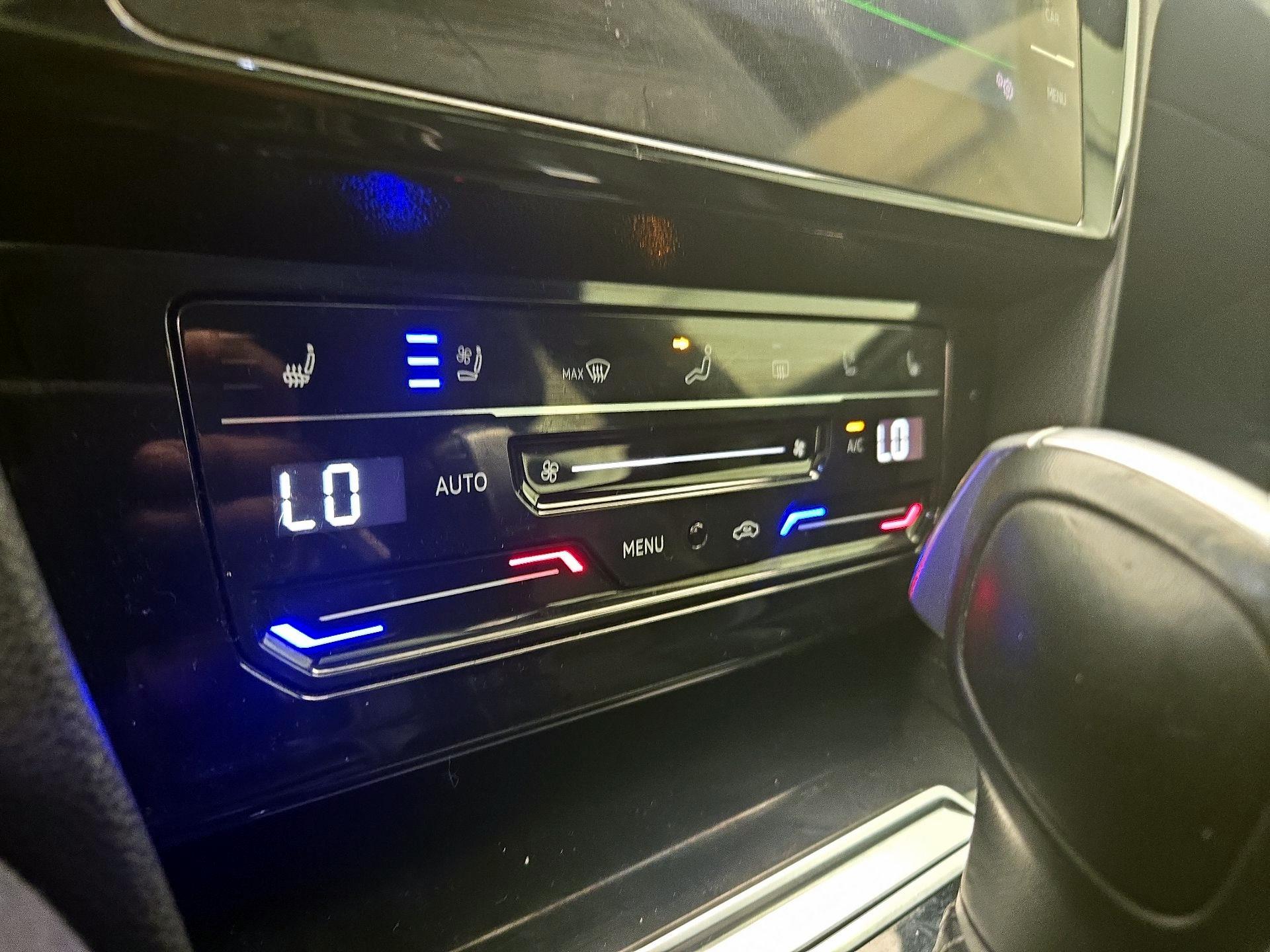 Thumbnail: 2021 Volkswagen Arteon - 17