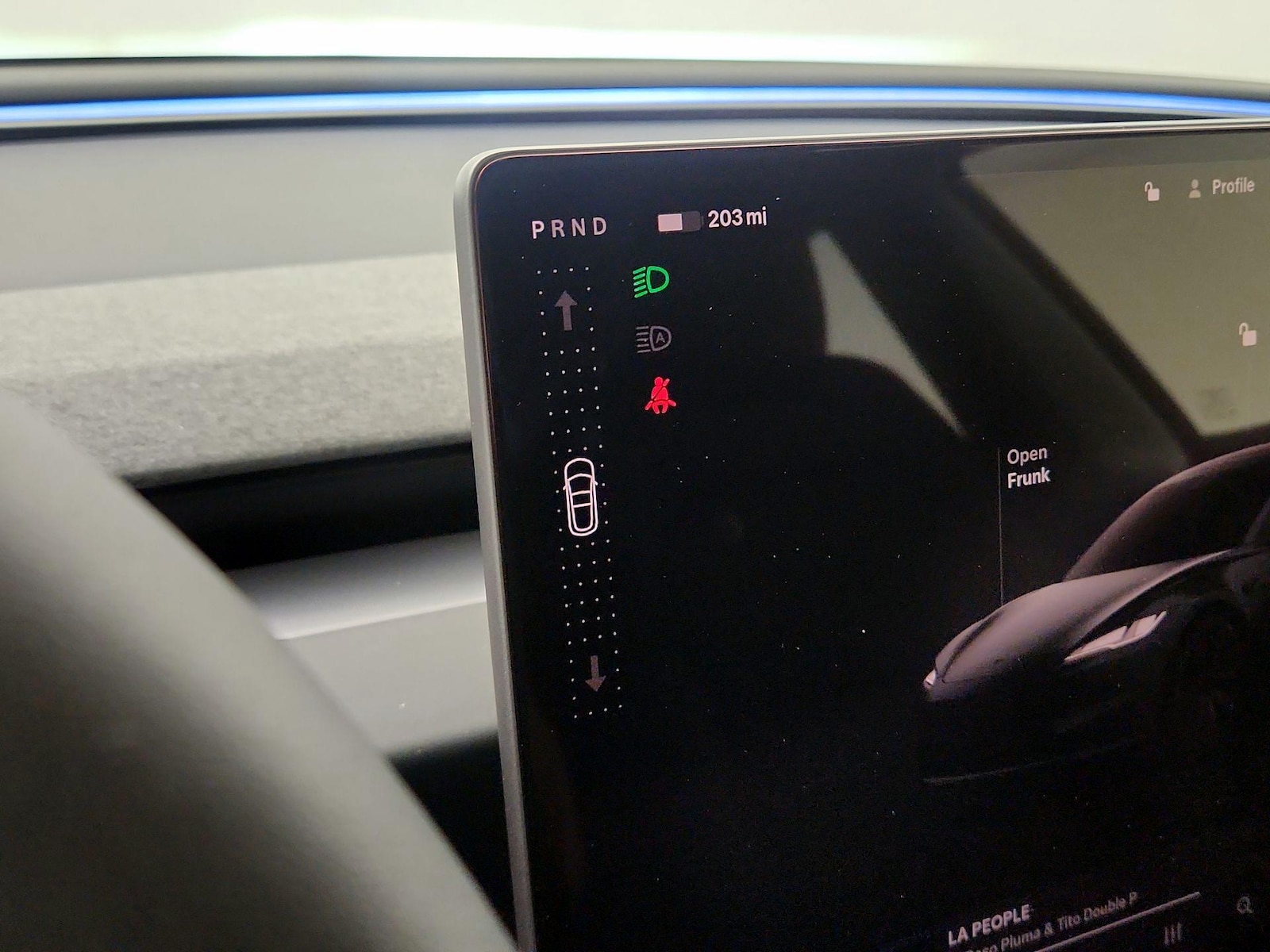 2025 Tesla Model 3 Long Range - Photo 16