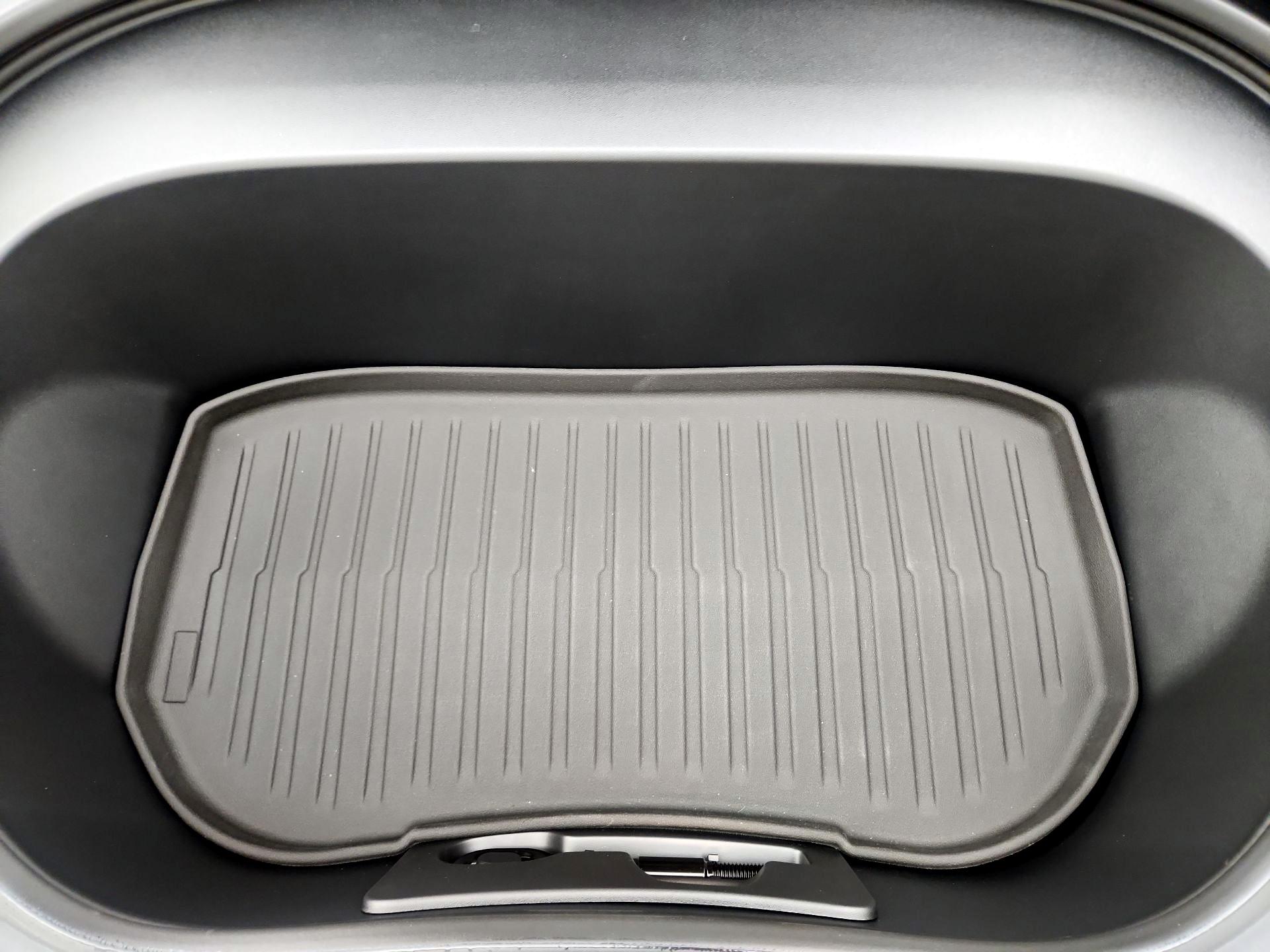 Thumbnail: 2025 Tesla Model 3 - 17