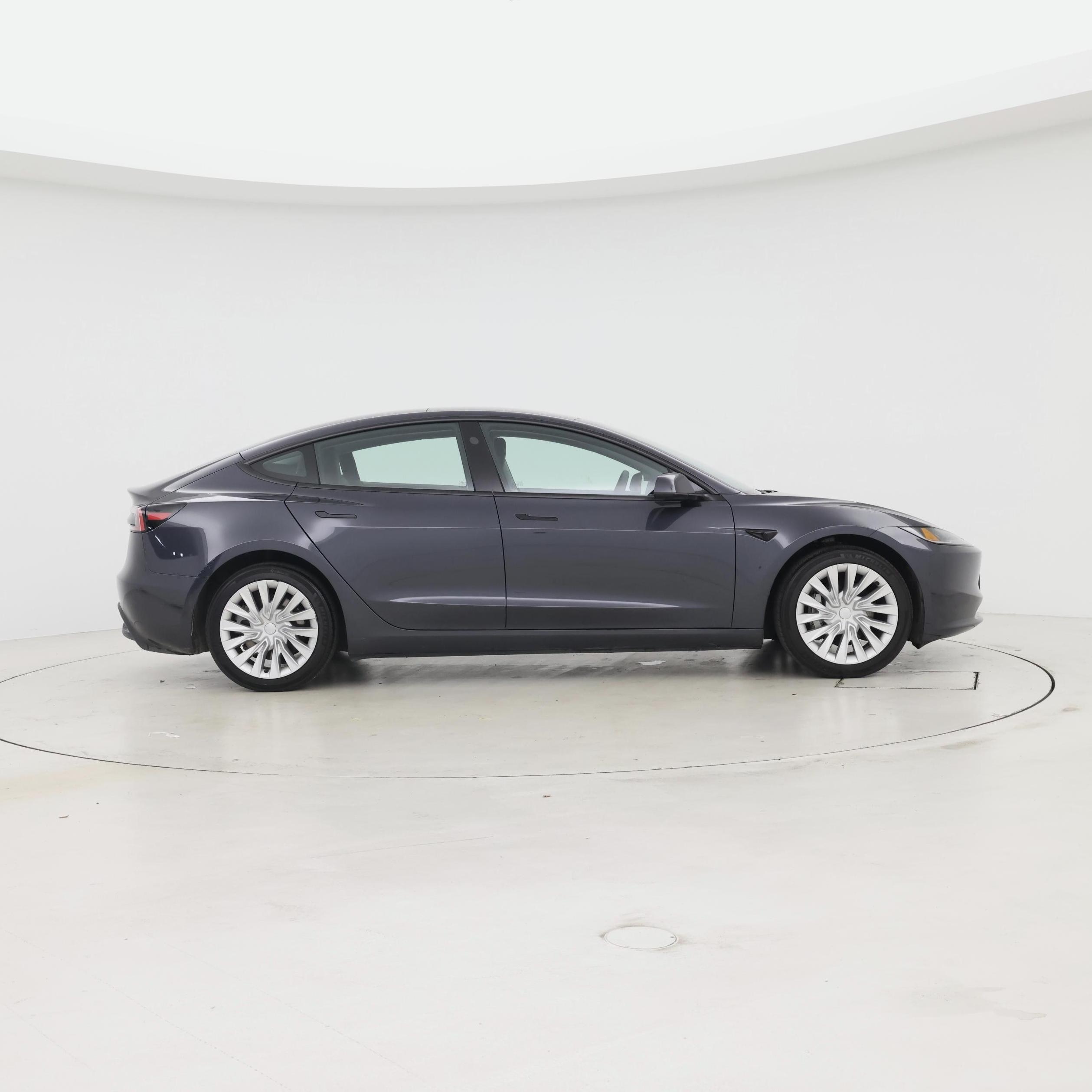 Thumbnail: 2025 Tesla Model 3 - 7