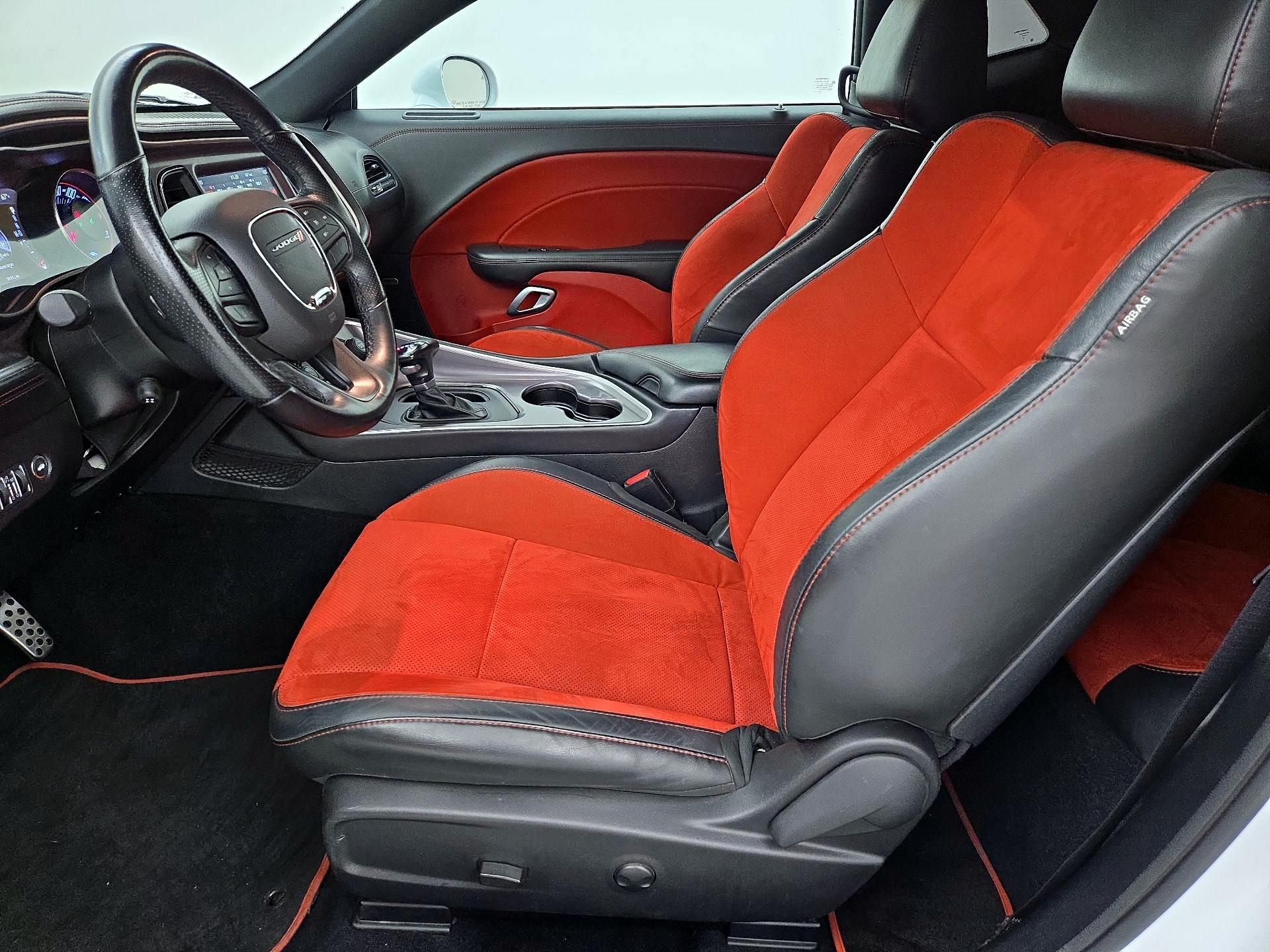 Thumbnail: 2022 Dodge Challenger - 11