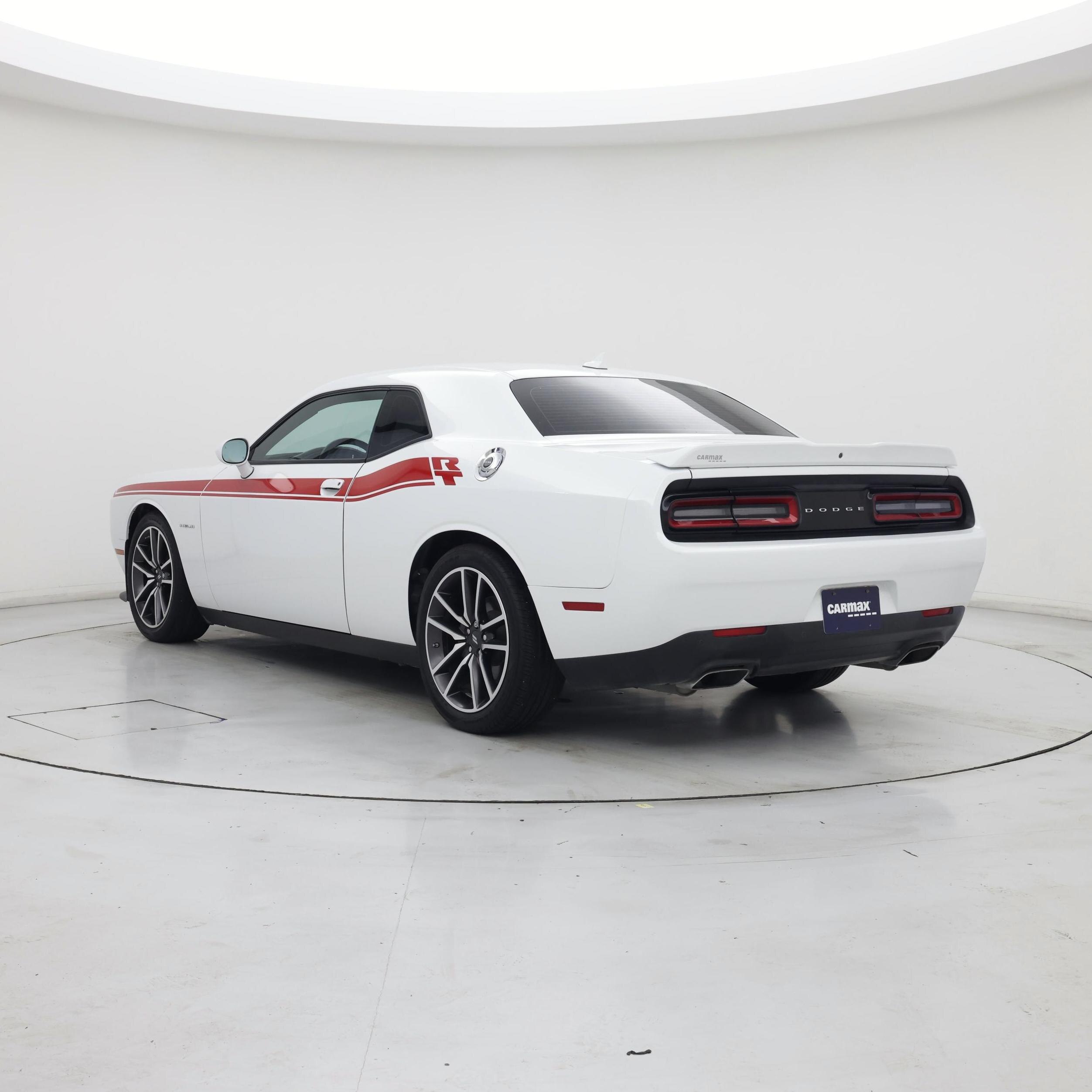 Thumbnail: 2022 Dodge Challenger - 2