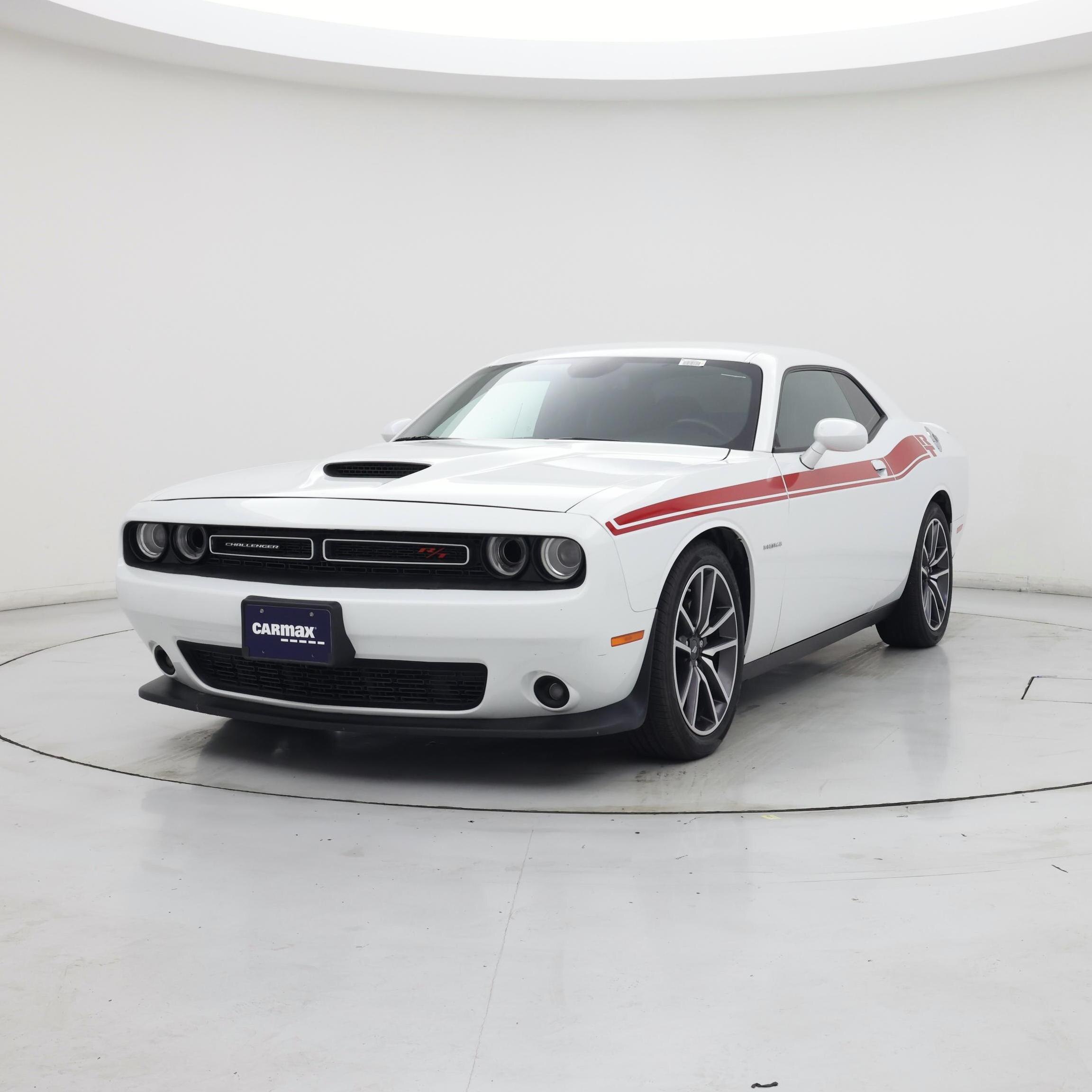 Thumbnail: 2022 Dodge Challenger - 4
