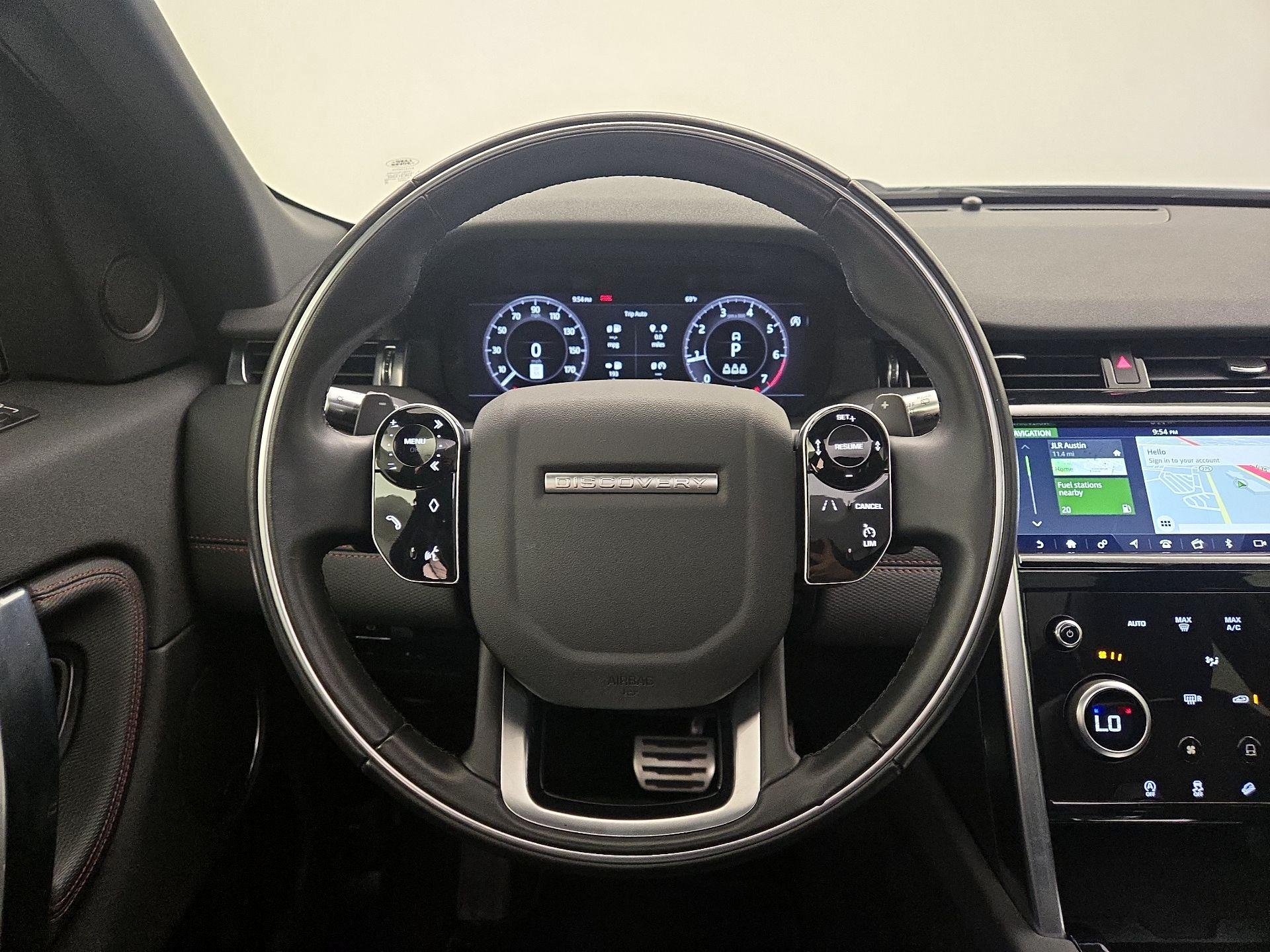 Thumbnail: 2020 Land Rover Discovery Sport - 10