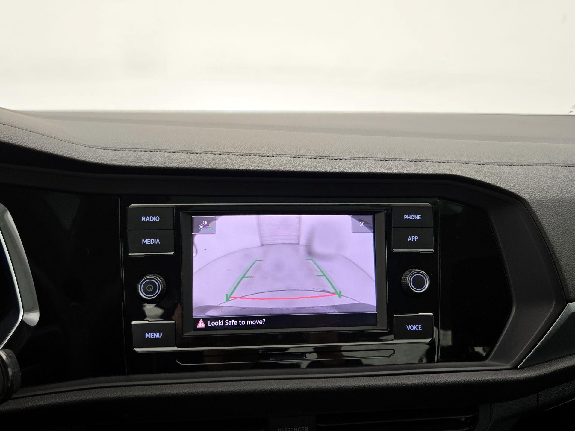 Thumbnail: 2024 Volkswagen Jetta - 14