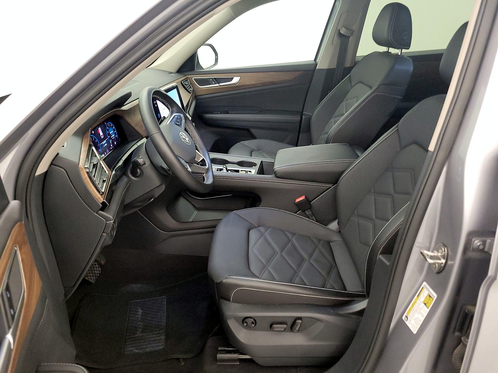 Thumbnail: 2024 Volkswagen Atlas - 11