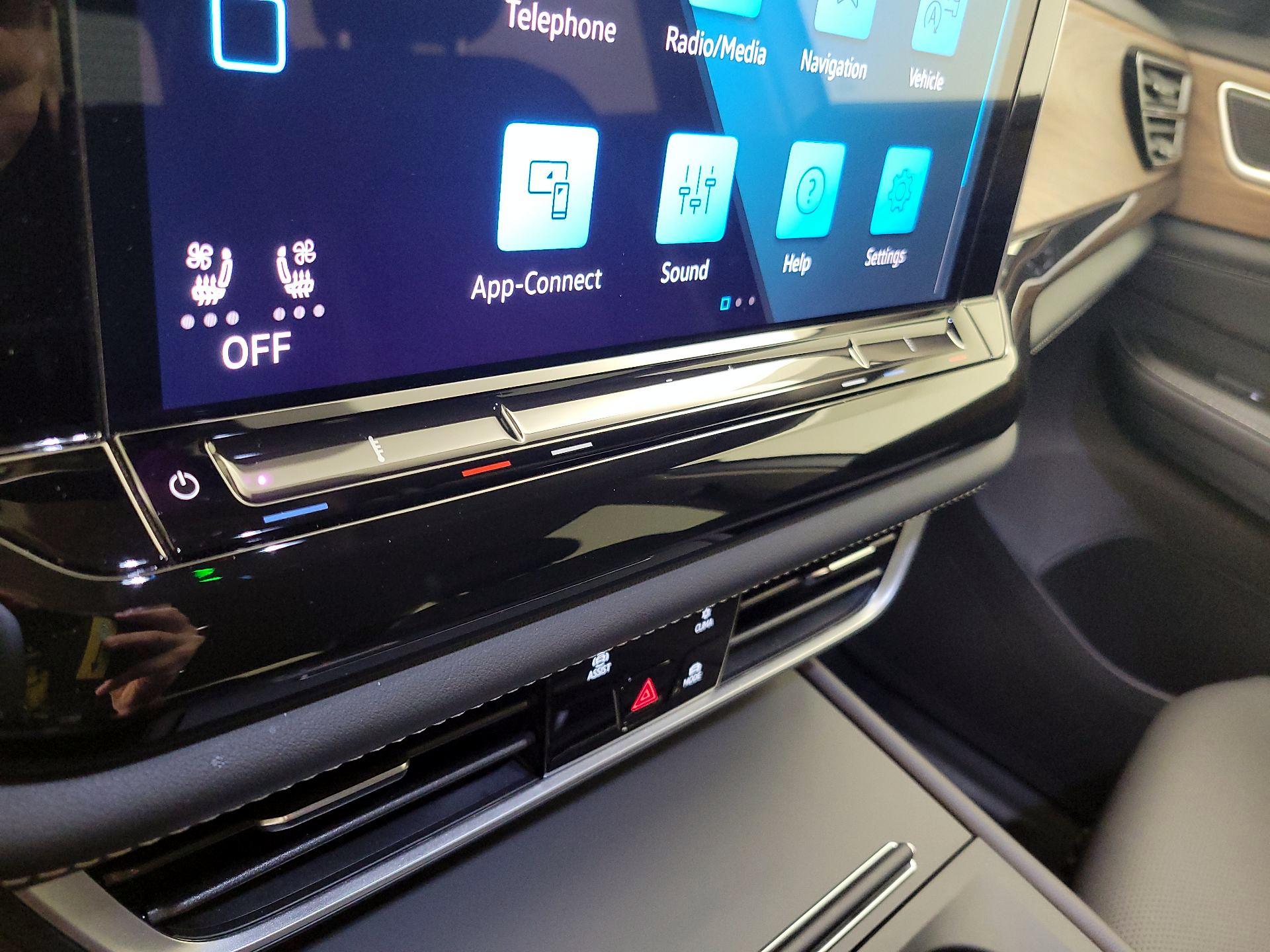 Thumbnail: 2024 Volkswagen Atlas - 16