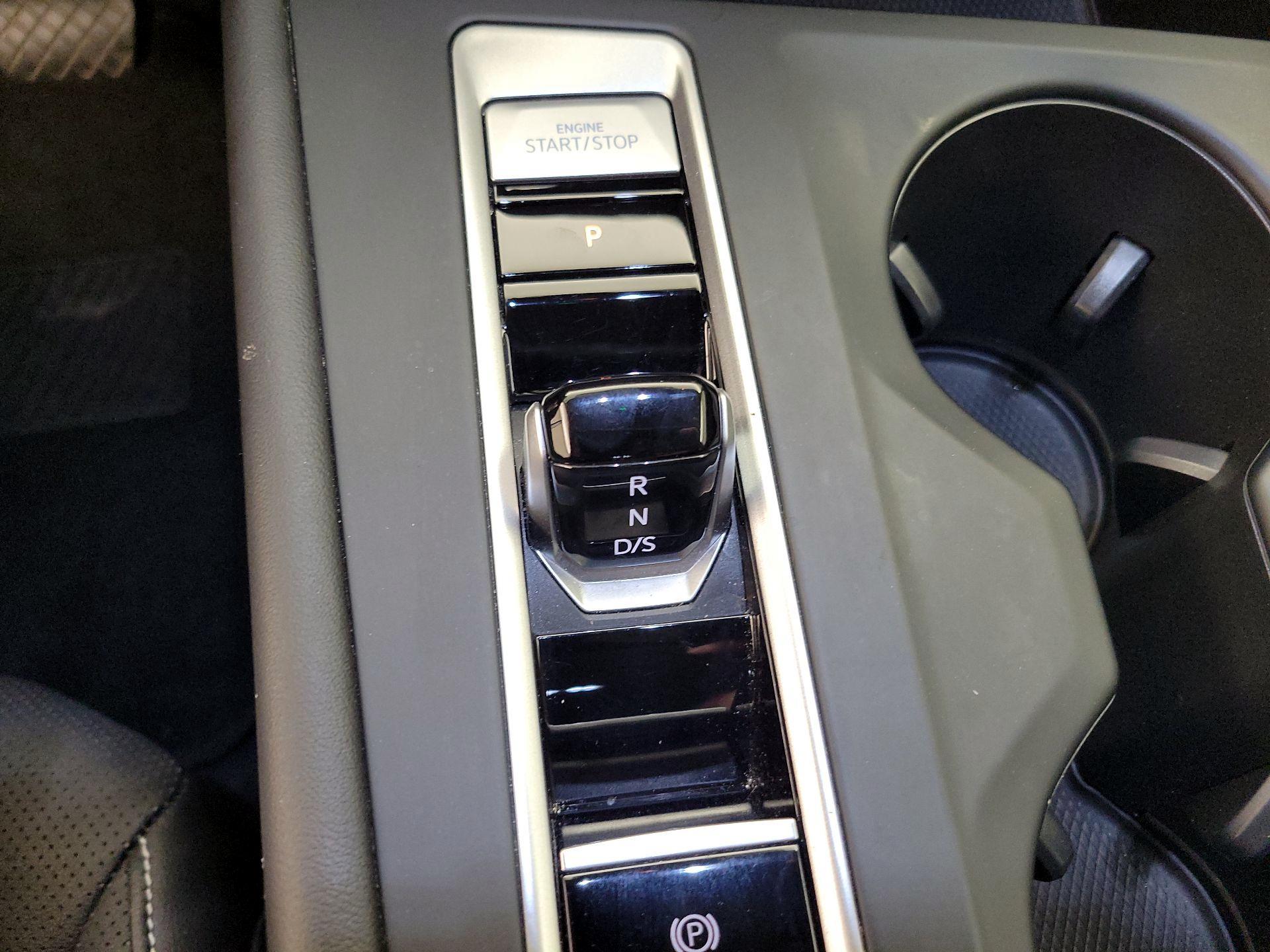 Thumbnail: 2024 Volkswagen Atlas - 17