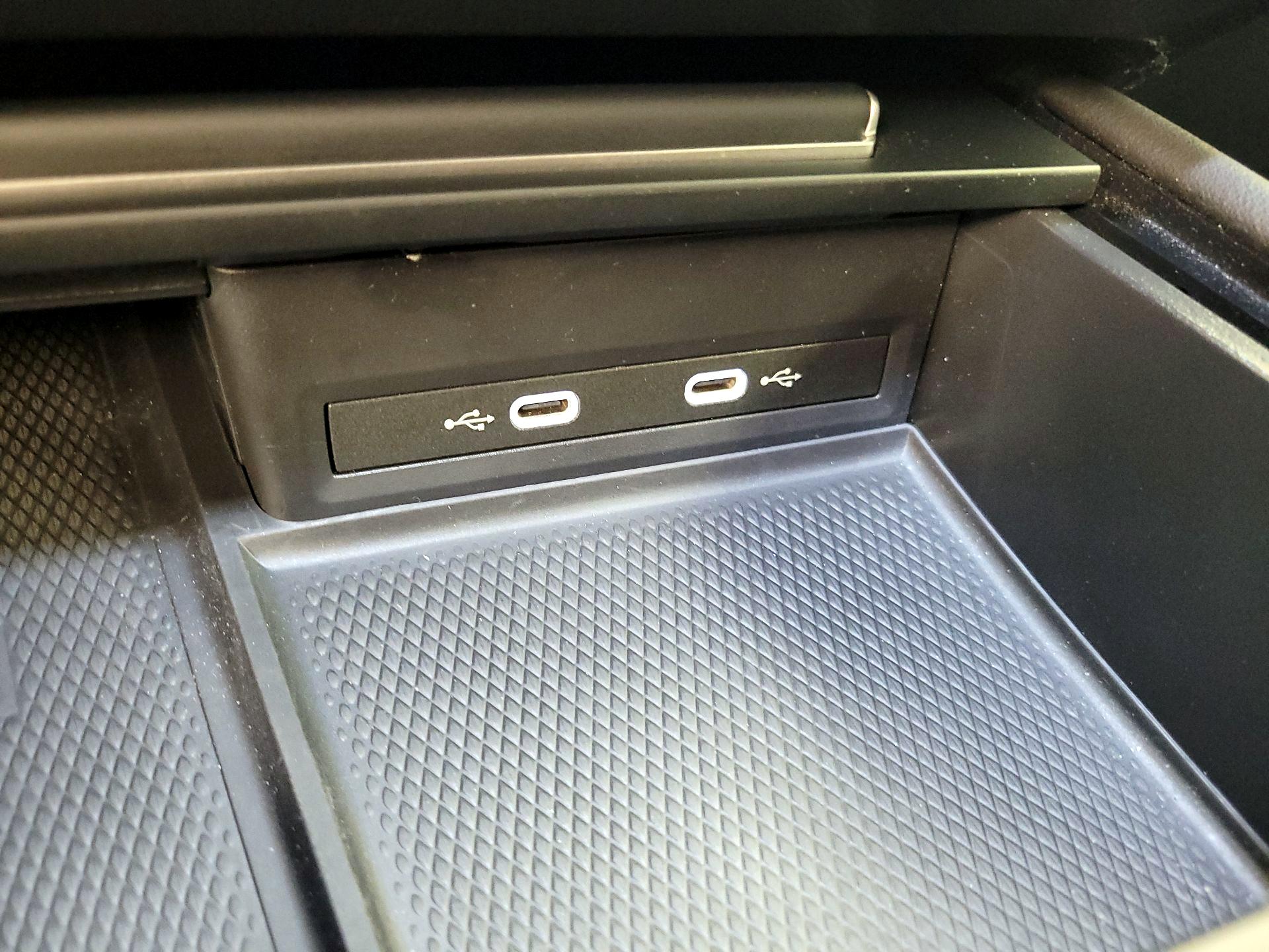 Thumbnail: 2024 Volkswagen Atlas - 18