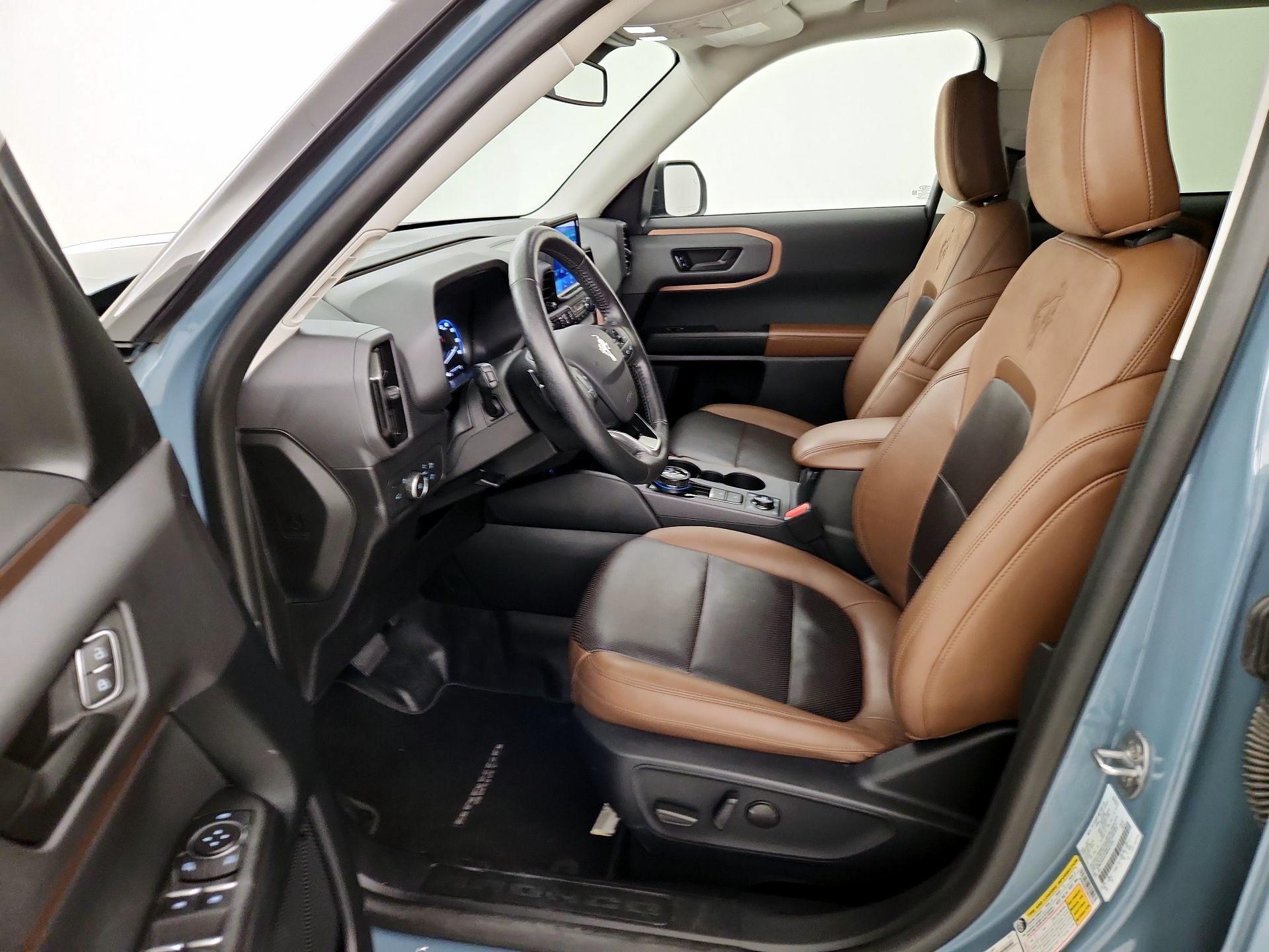 Thumbnail: 2021 Ford Bronco Sport - 11