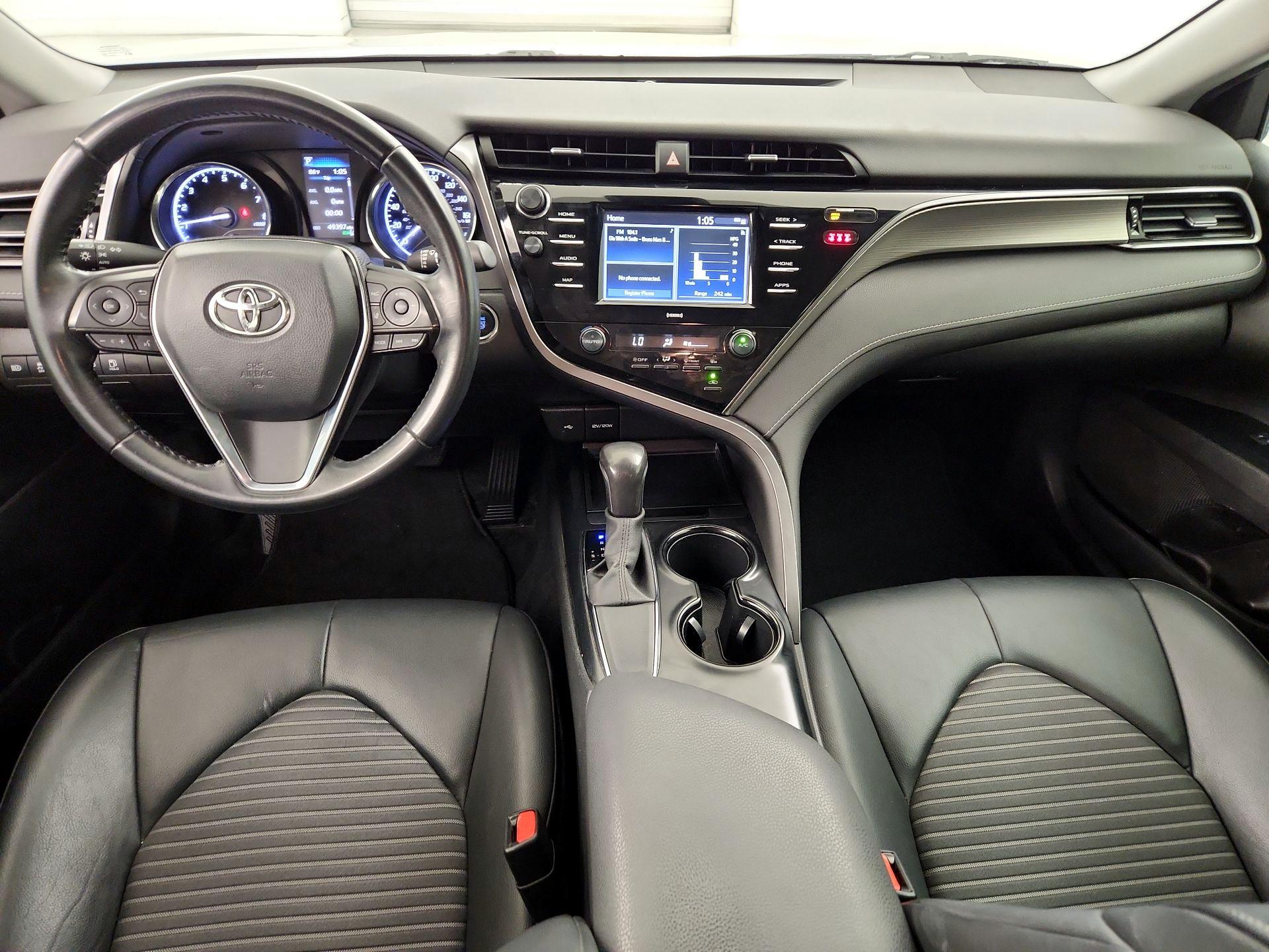 Thumbnail: 2020 Toyota Camry - 9