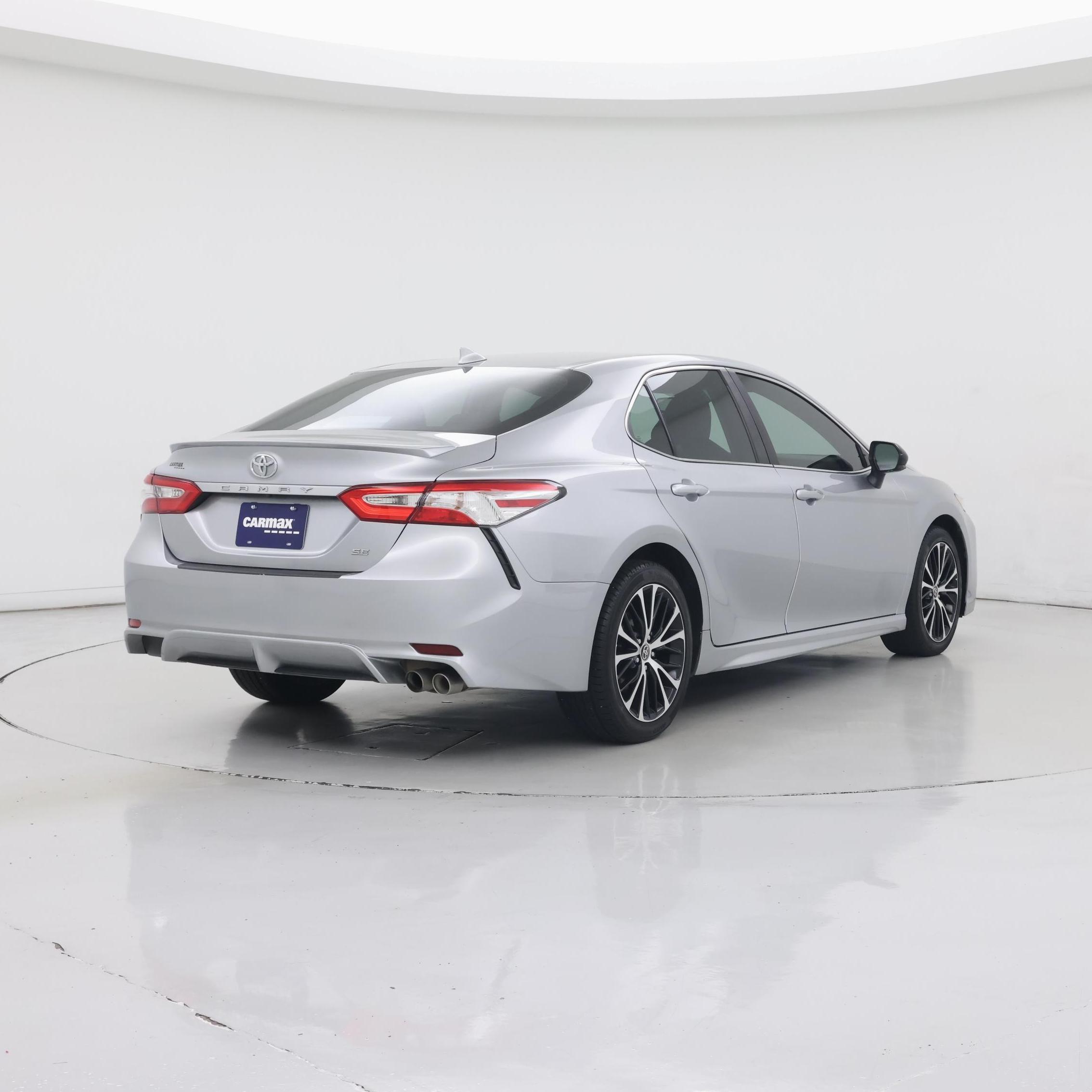 Thumbnail: 2020 Toyota Camry - 8