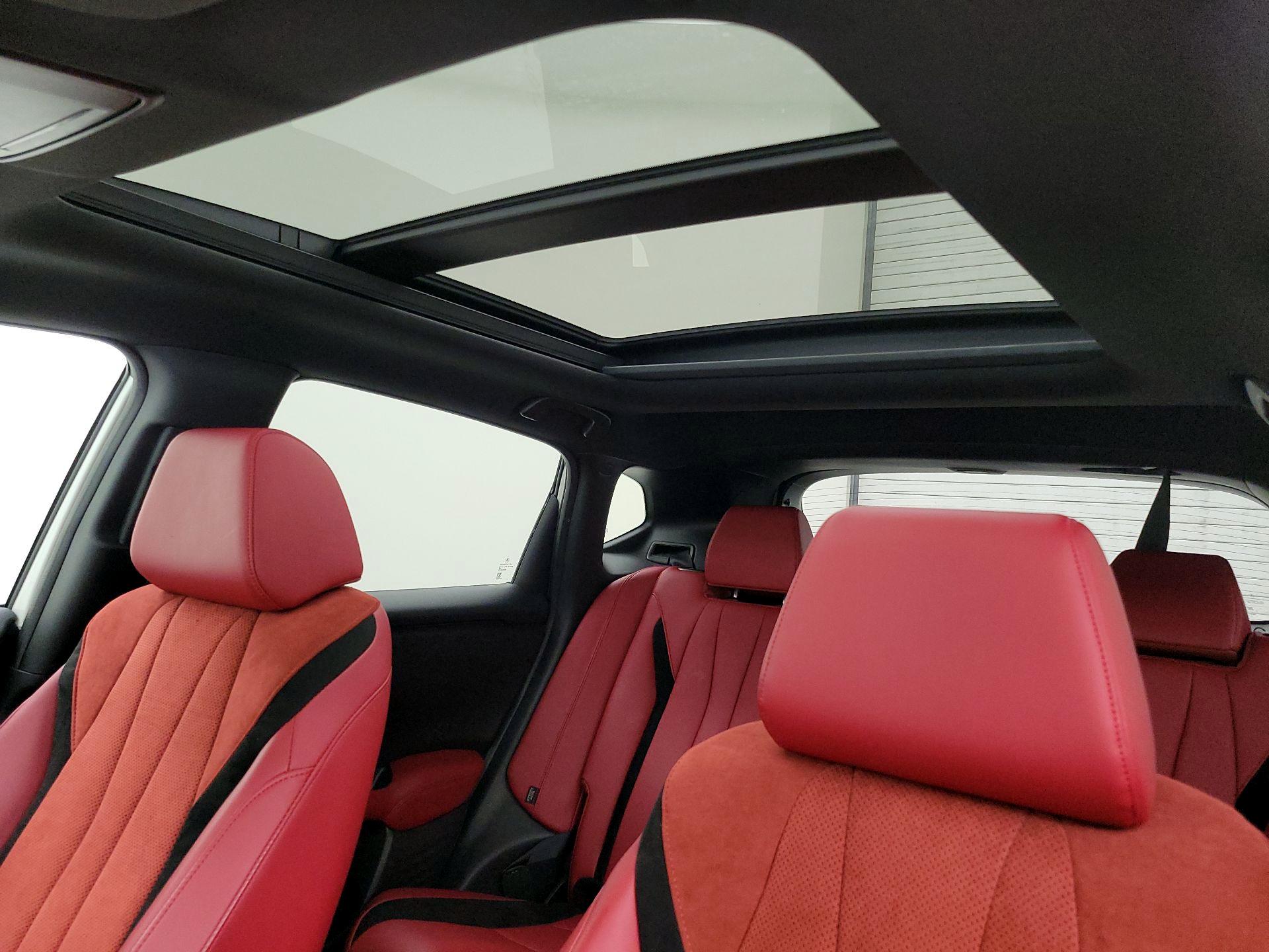 Thumbnail: 2025 Acura ADX - 19