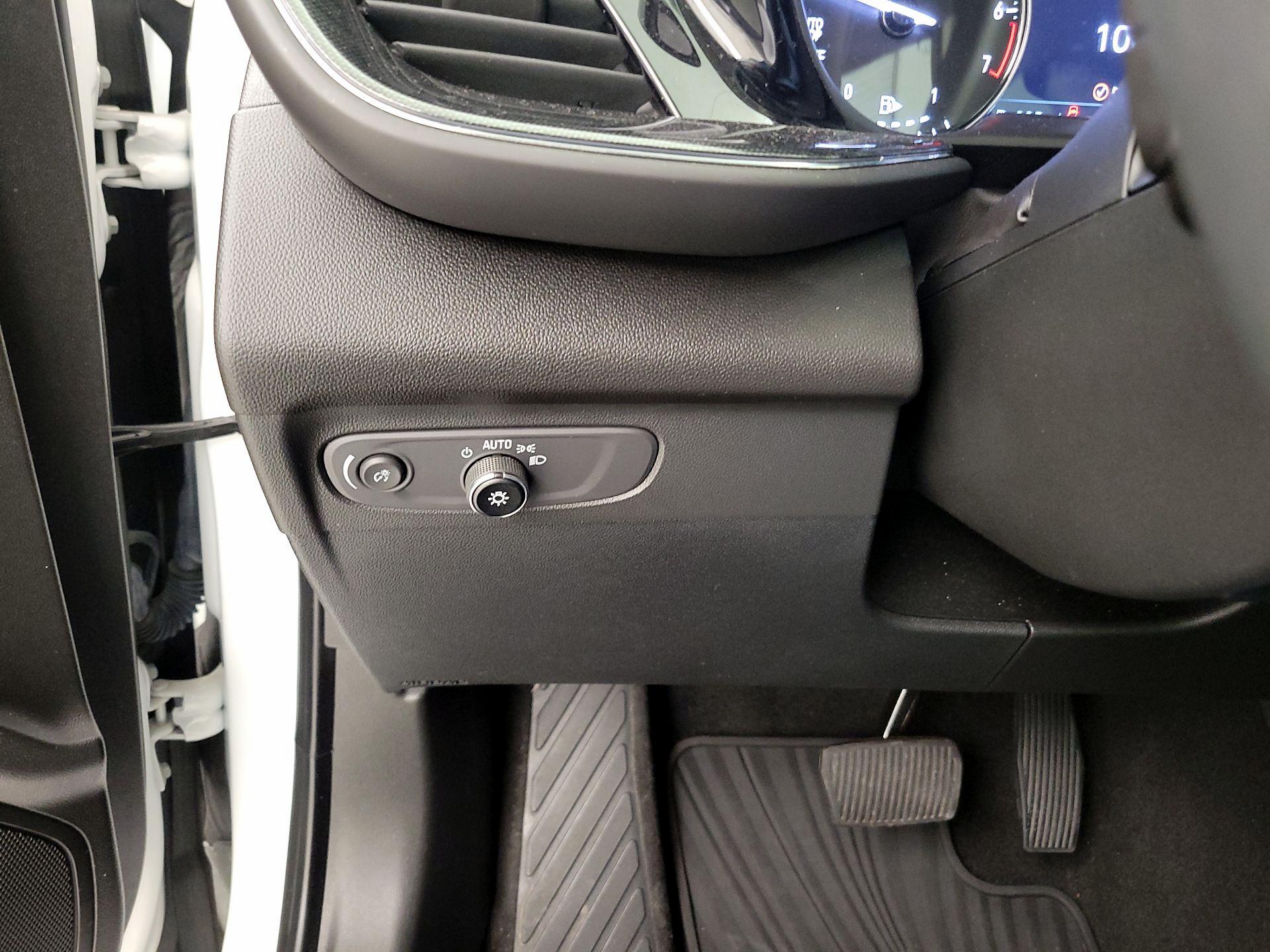 Thumbnail: 2023 Buick Envision - 13