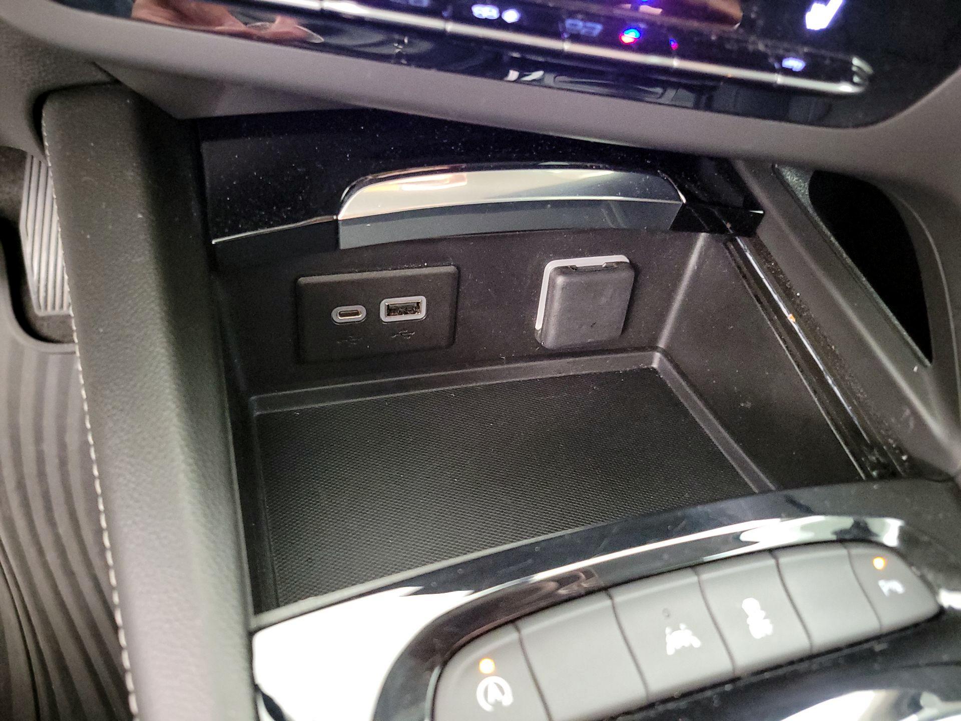 Thumbnail: 2023 Buick Envision - 18