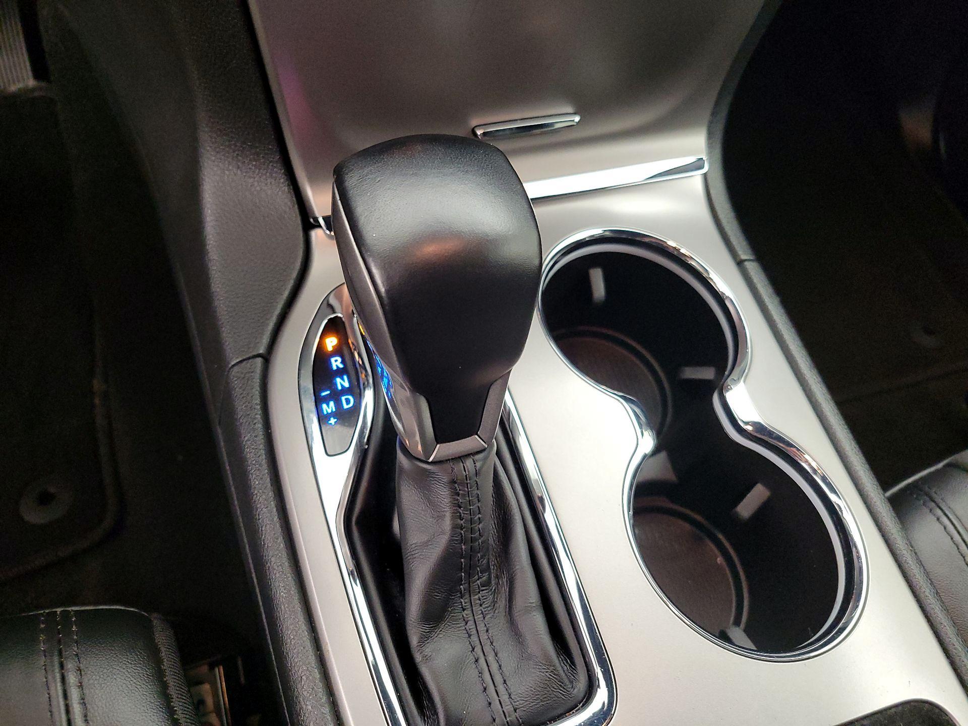 Thumbnail: 2022 Jeep Grand Cherokee - 18