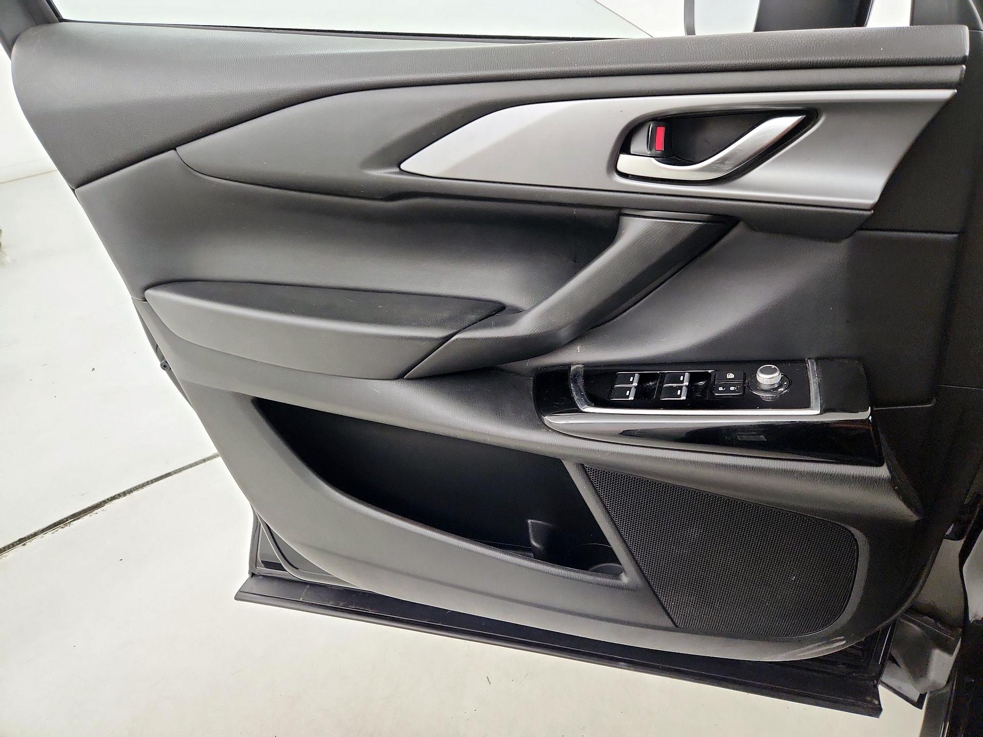 Thumbnail: 2023 Mazda CX-9 - 12