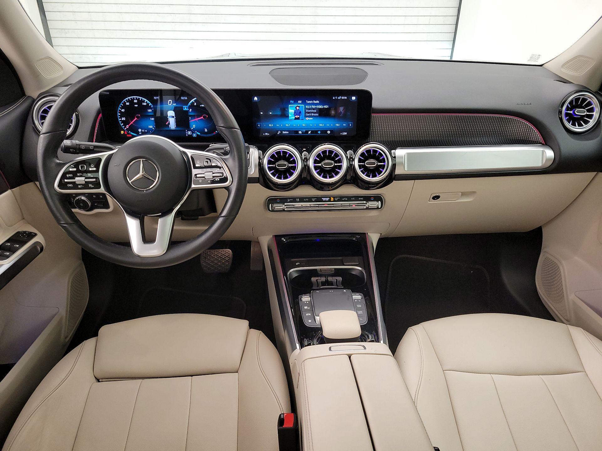 Thumbnail: 2022 Mercedes-Benz GLB - 9