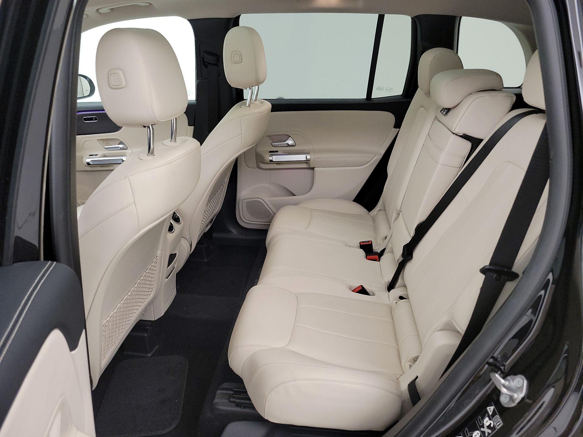 Thumbnail: 2022 Mercedes-Benz GLB - 20