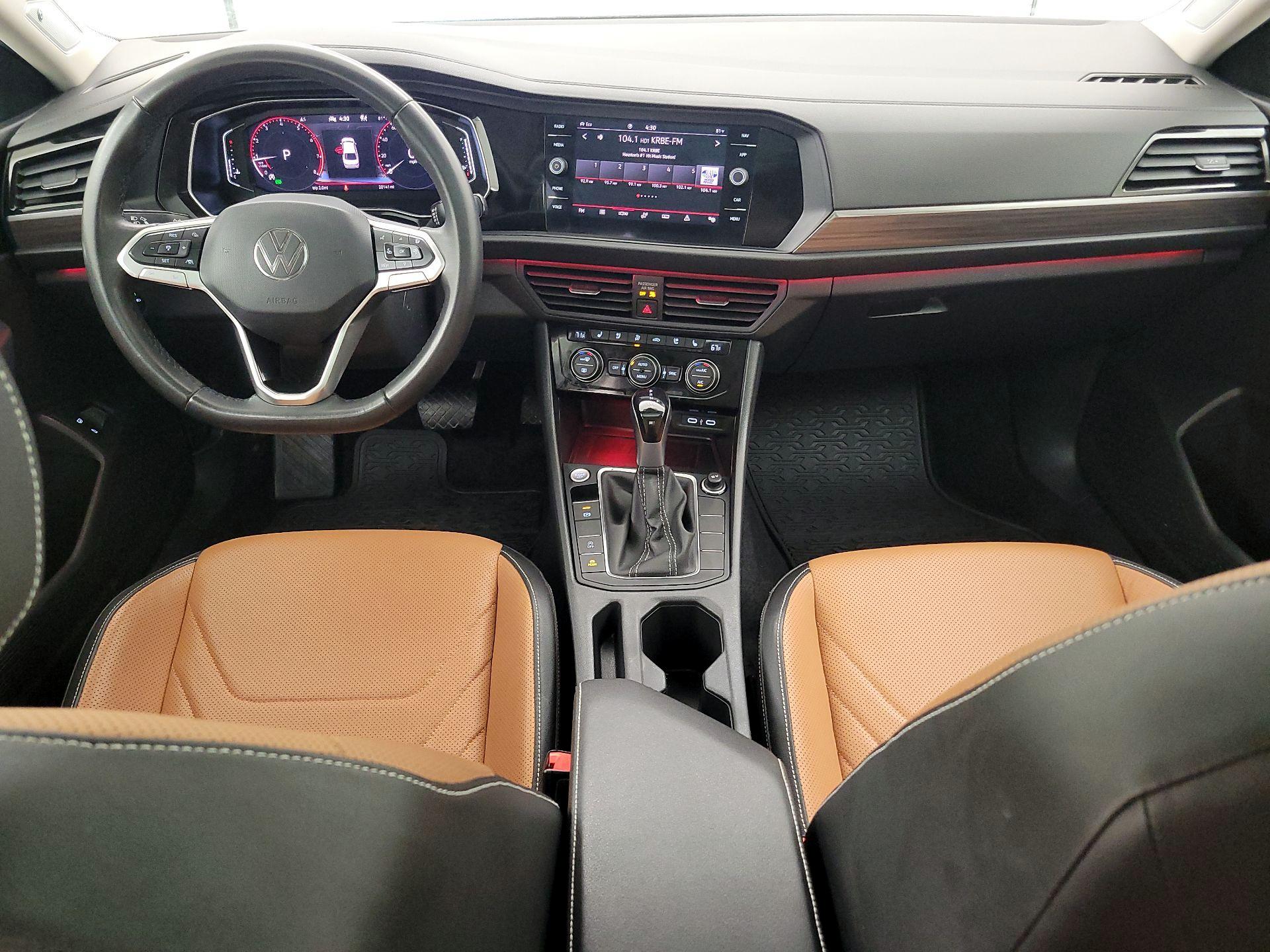 Thumbnail: 2024 Volkswagen Jetta - 9