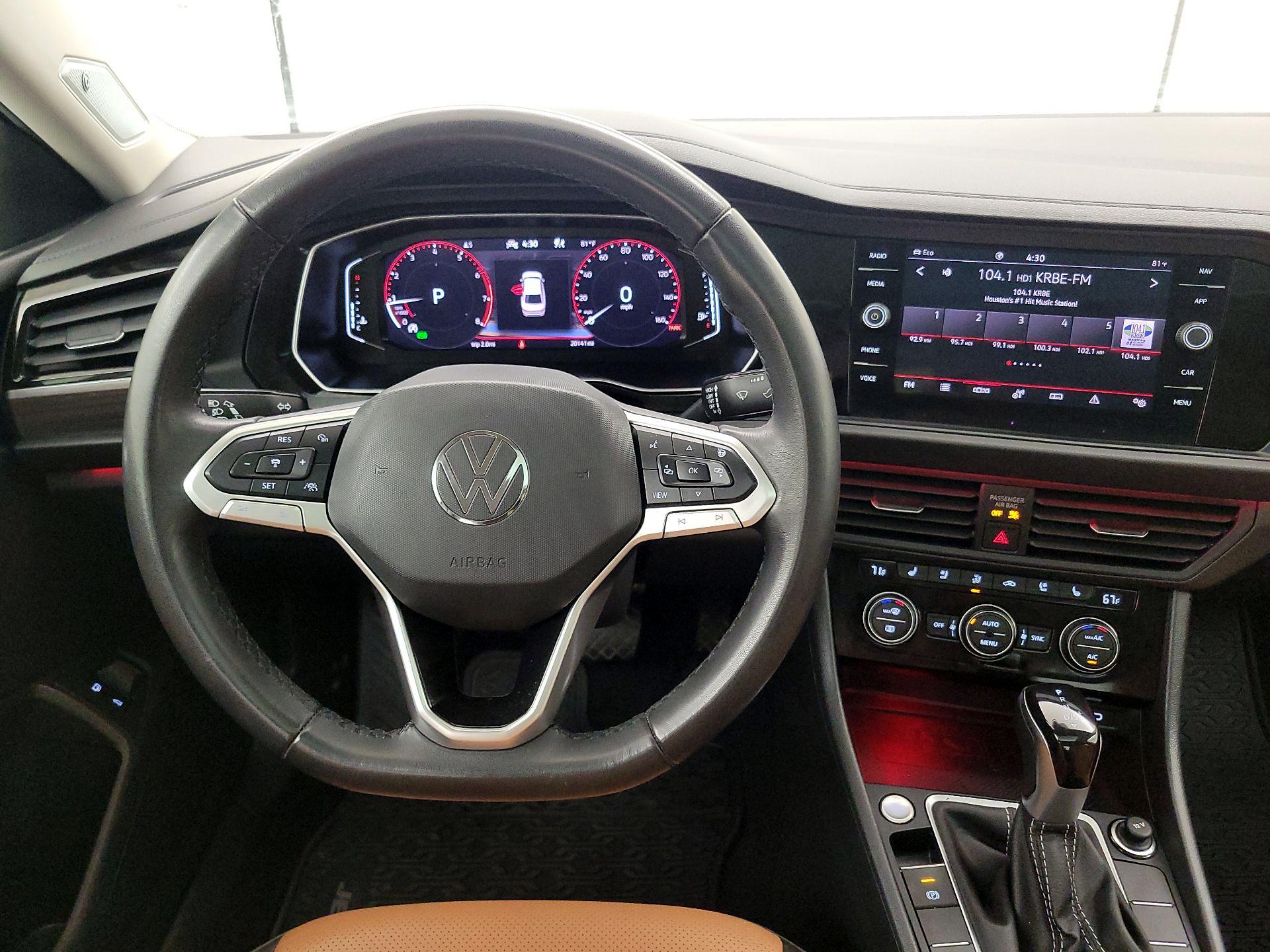 Thumbnail: 2024 Volkswagen Jetta - 10