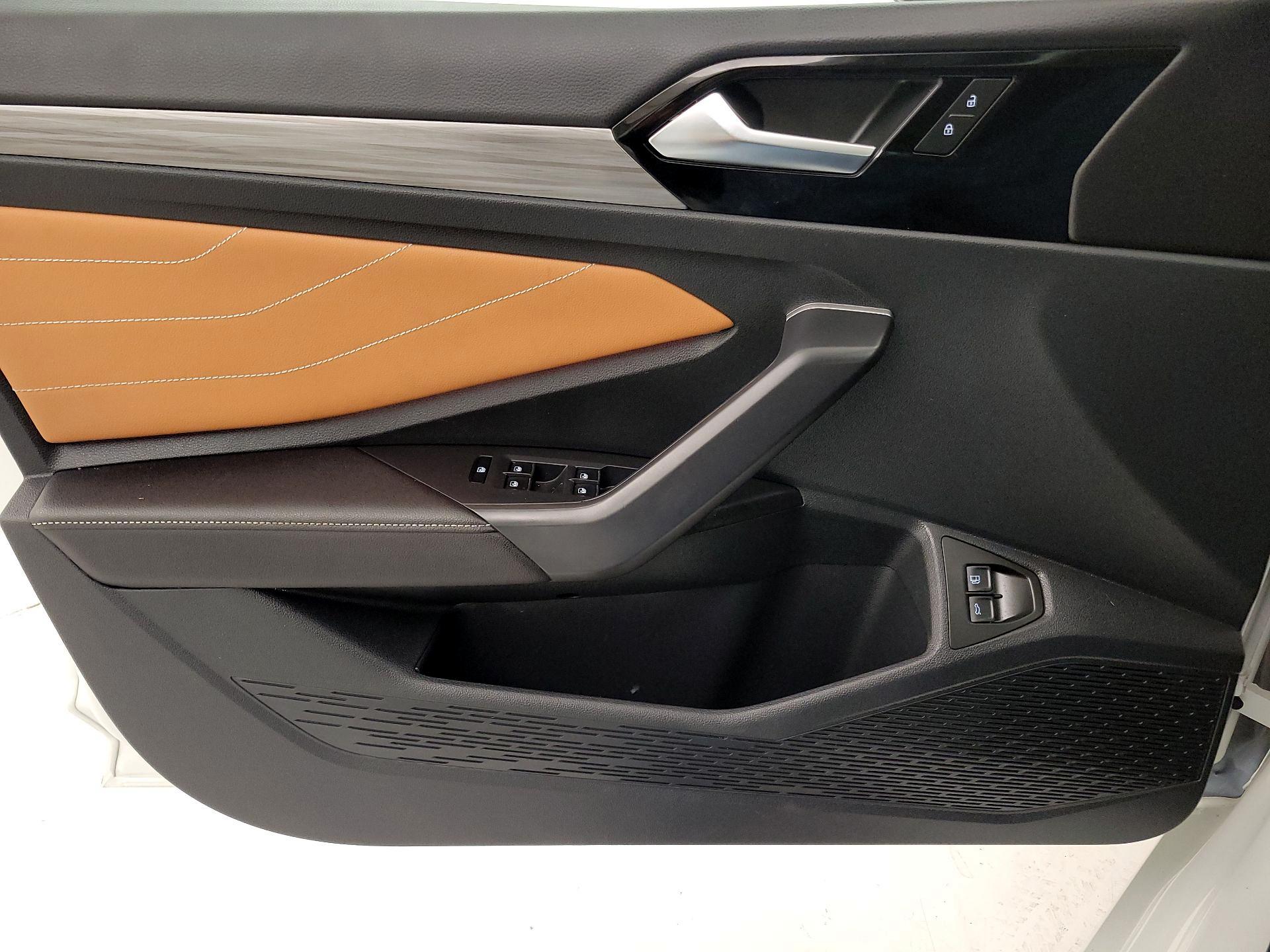 Thumbnail: 2024 Volkswagen Jetta - 12