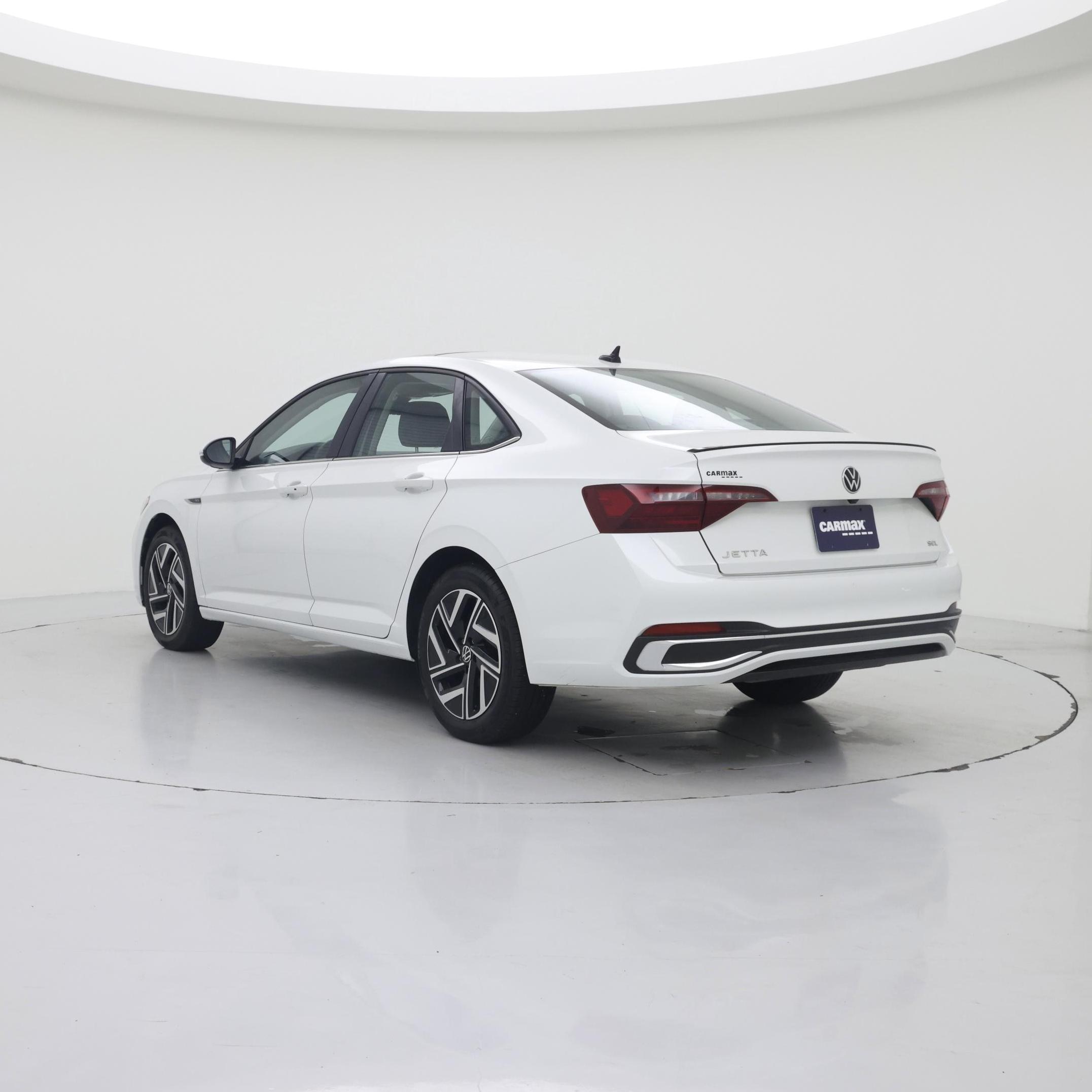 Thumbnail: 2024 Volkswagen Jetta - 2