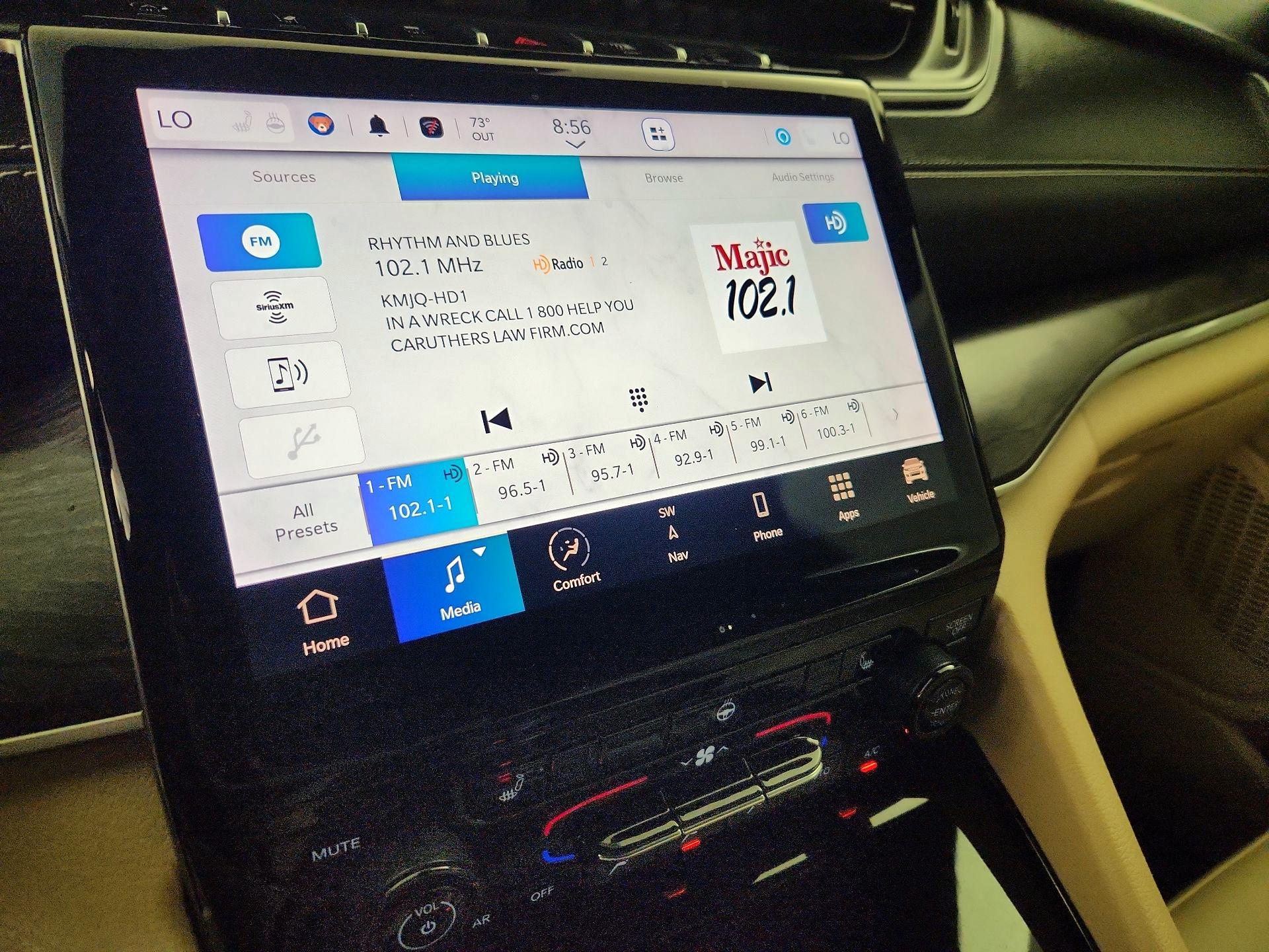 Thumbnail: 2023 Jeep Grand Cherokee - 16