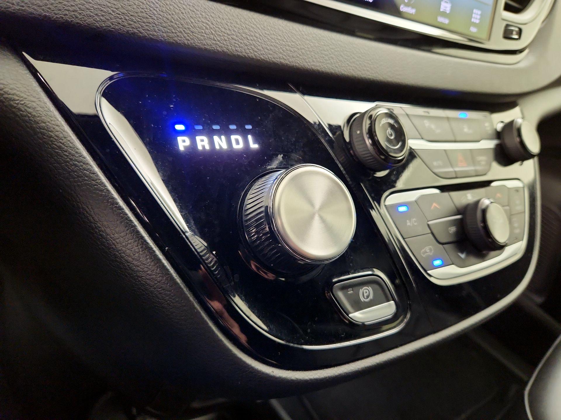 Thumbnail: 2025 Chrysler Pacifica - 17