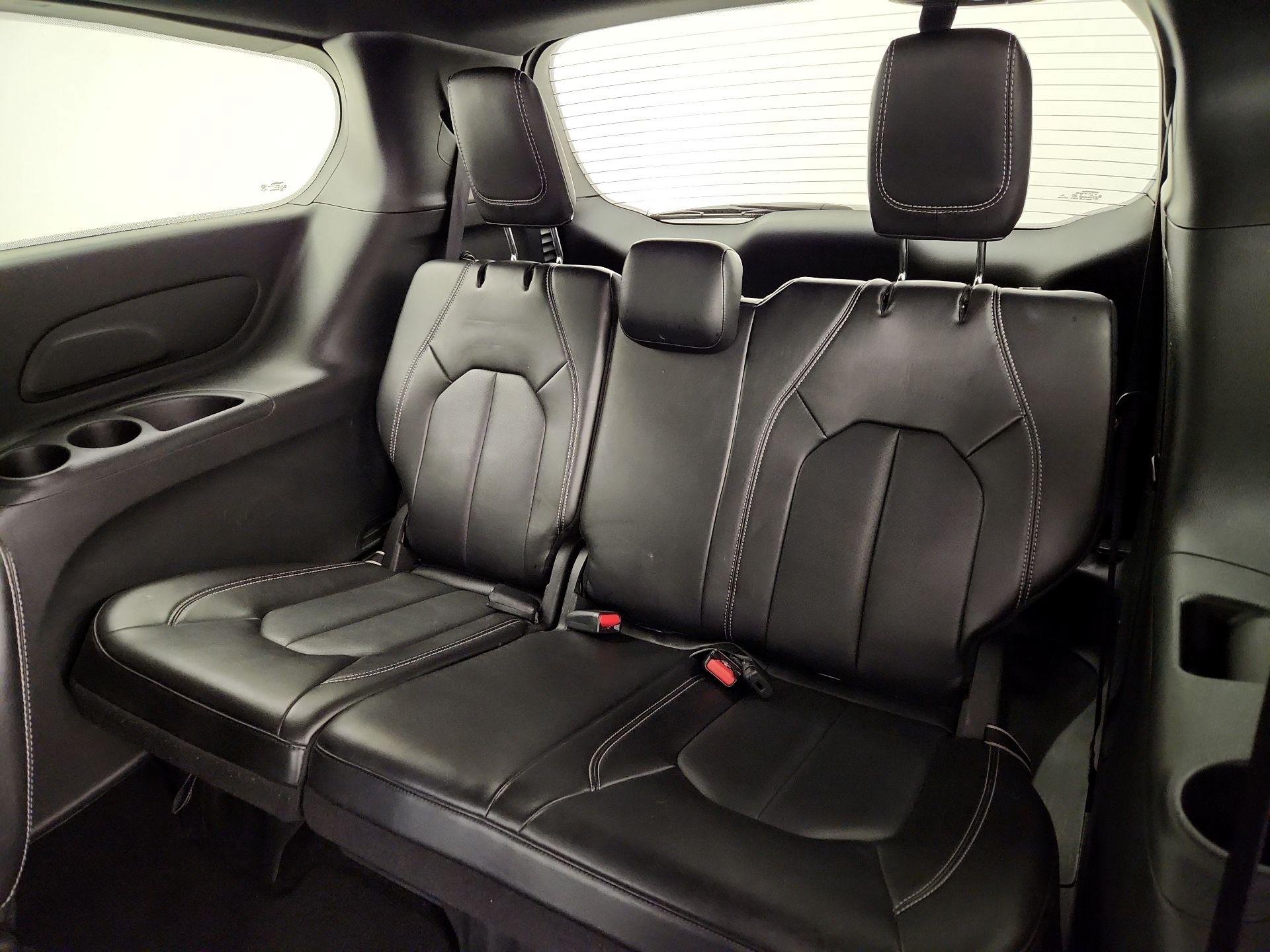 Thumbnail: 2025 Chrysler Pacifica - 20