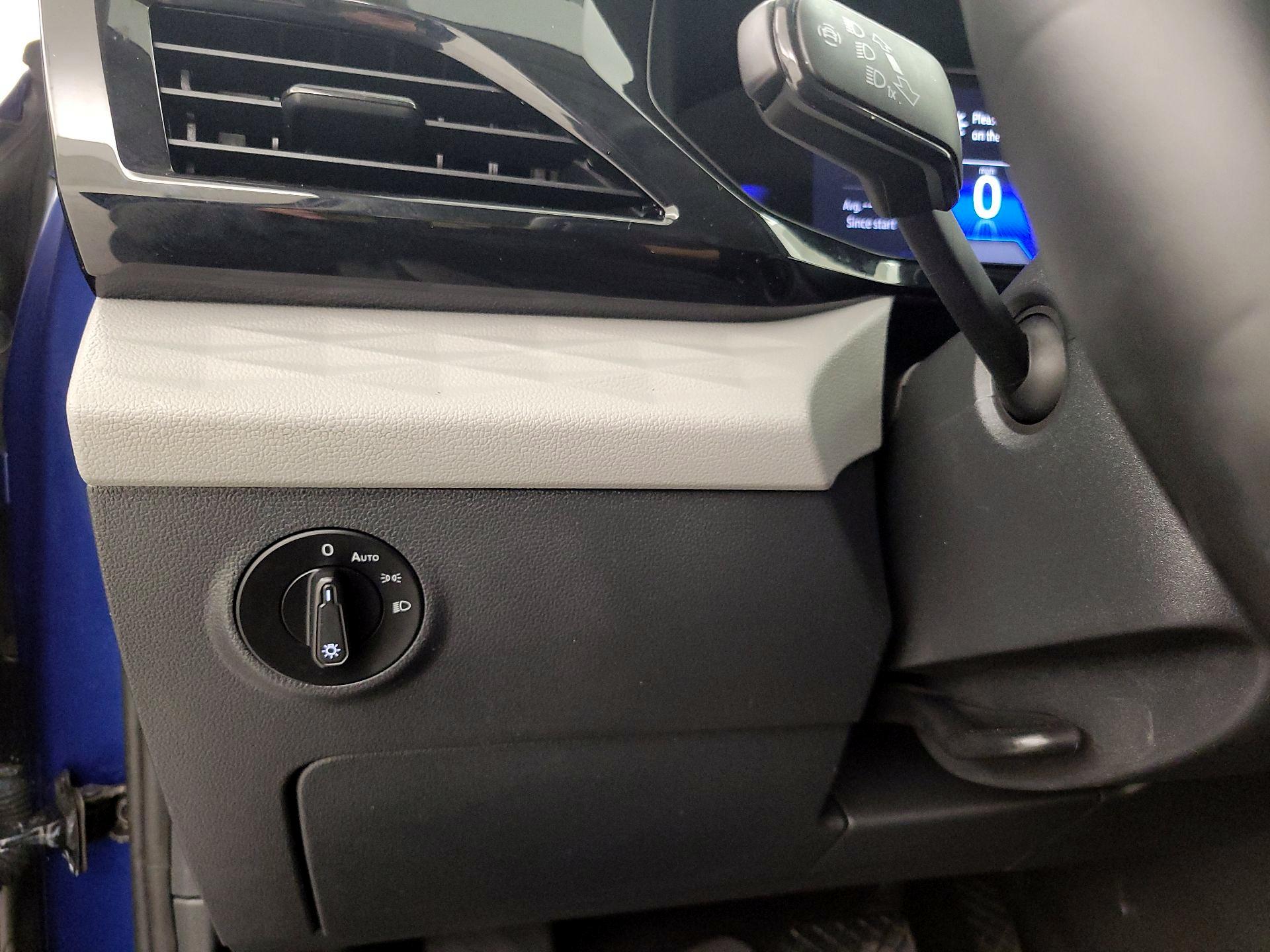 Thumbnail: 2024 Volkswagen Taos - 13